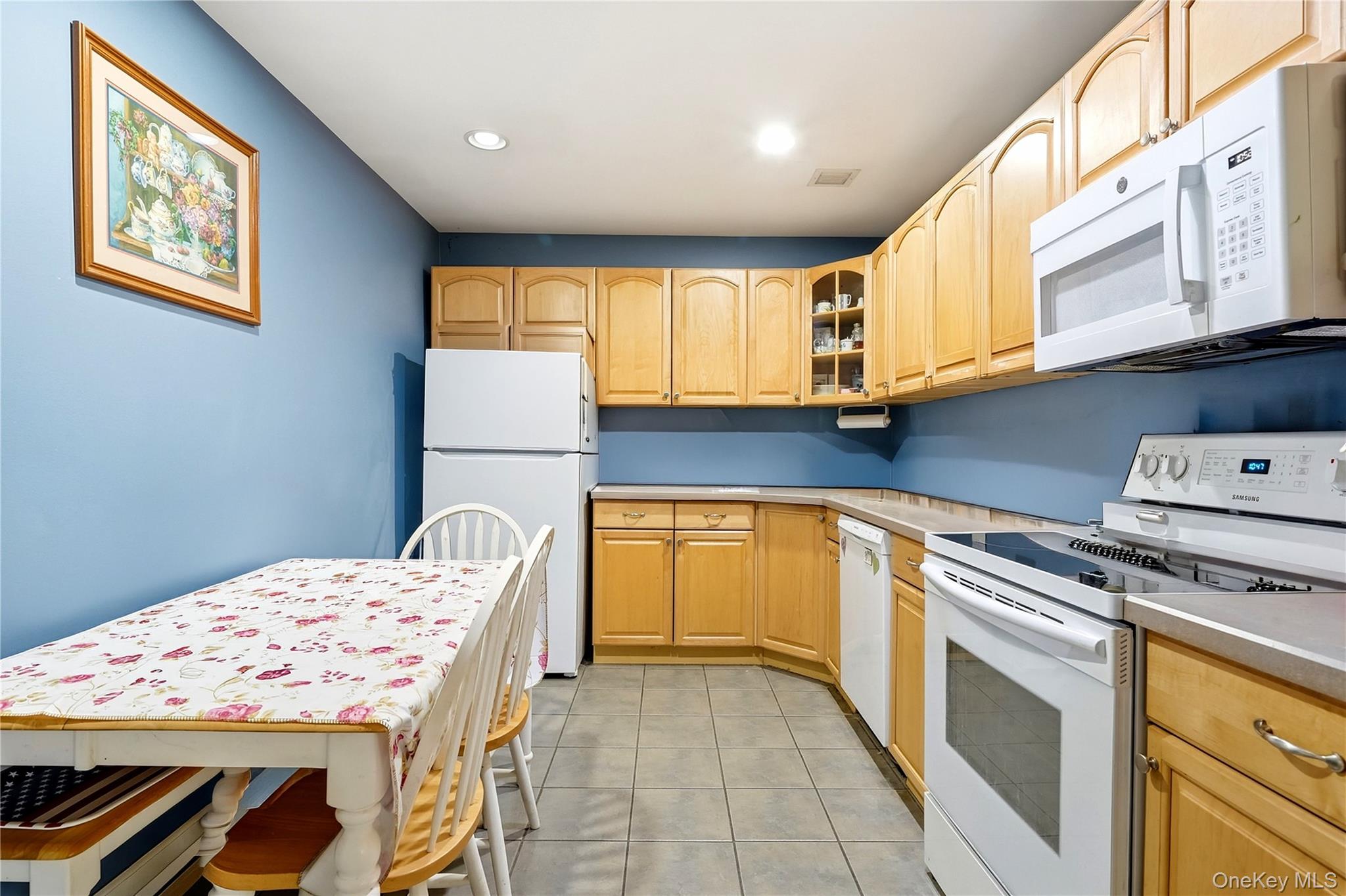 98 Smith Avenue – For Sale photo 12