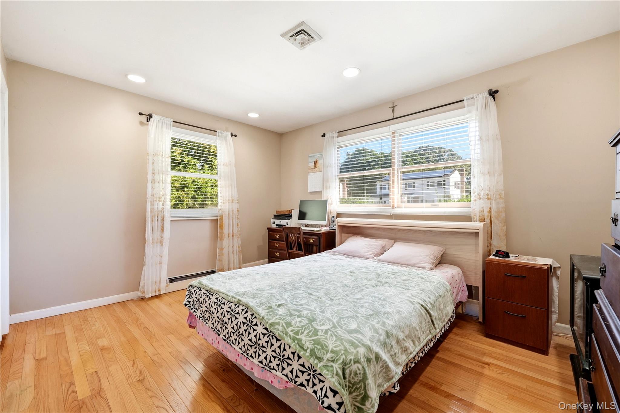 98 Smith Avenue – For Sale photo 6