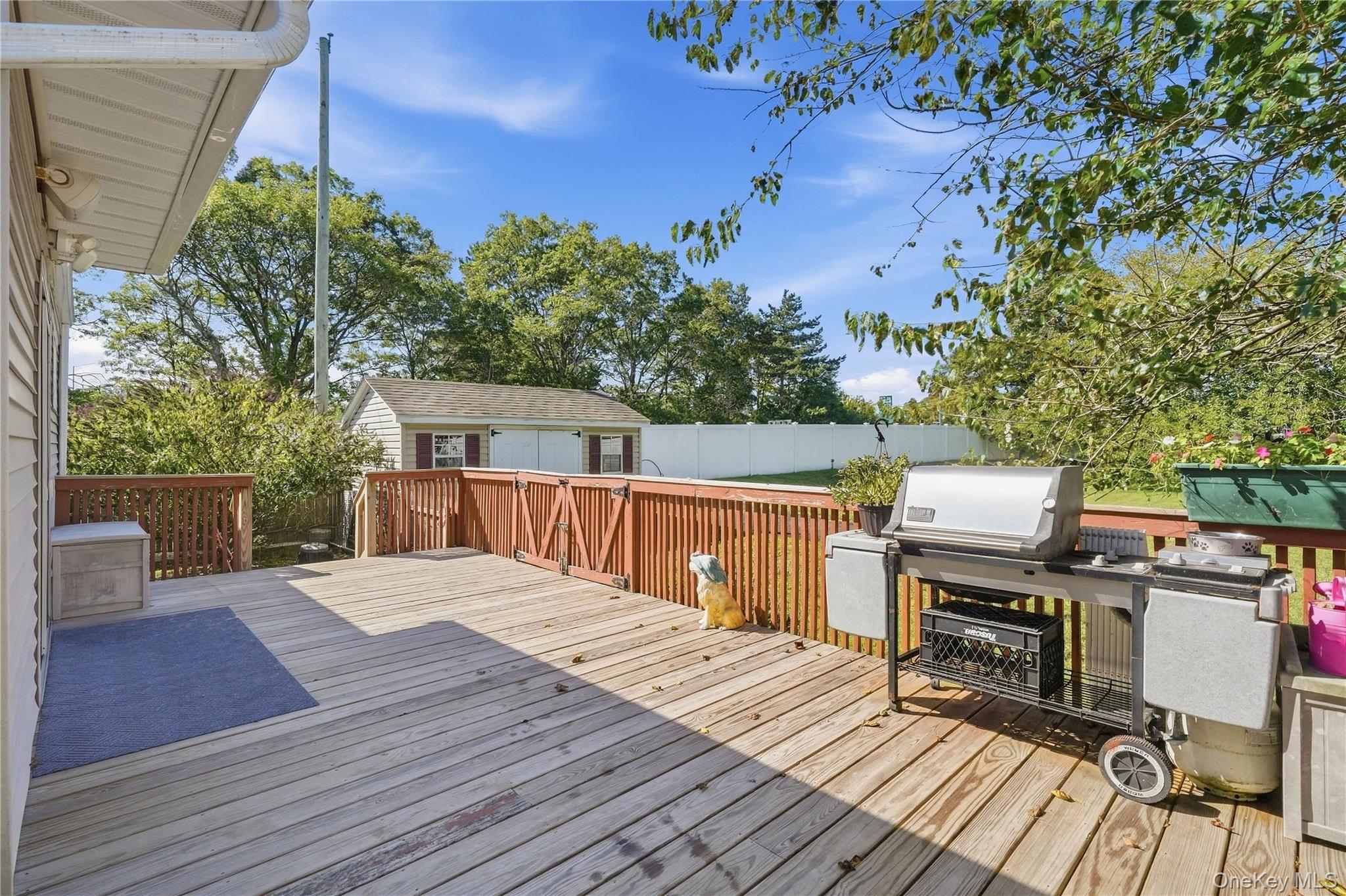 98 Smith Avenue – For Sale photo 25