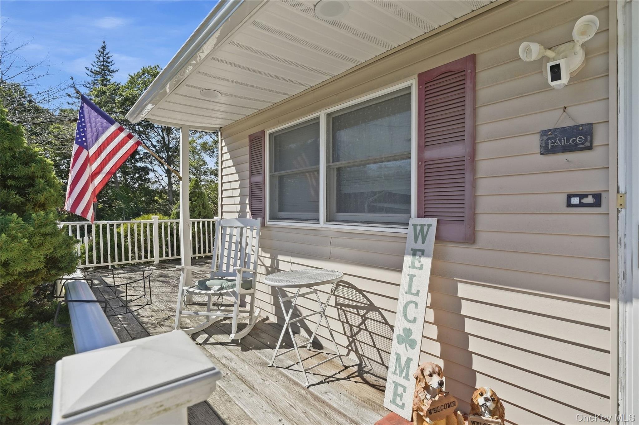 98 Smith Avenue – For Sale photo 4