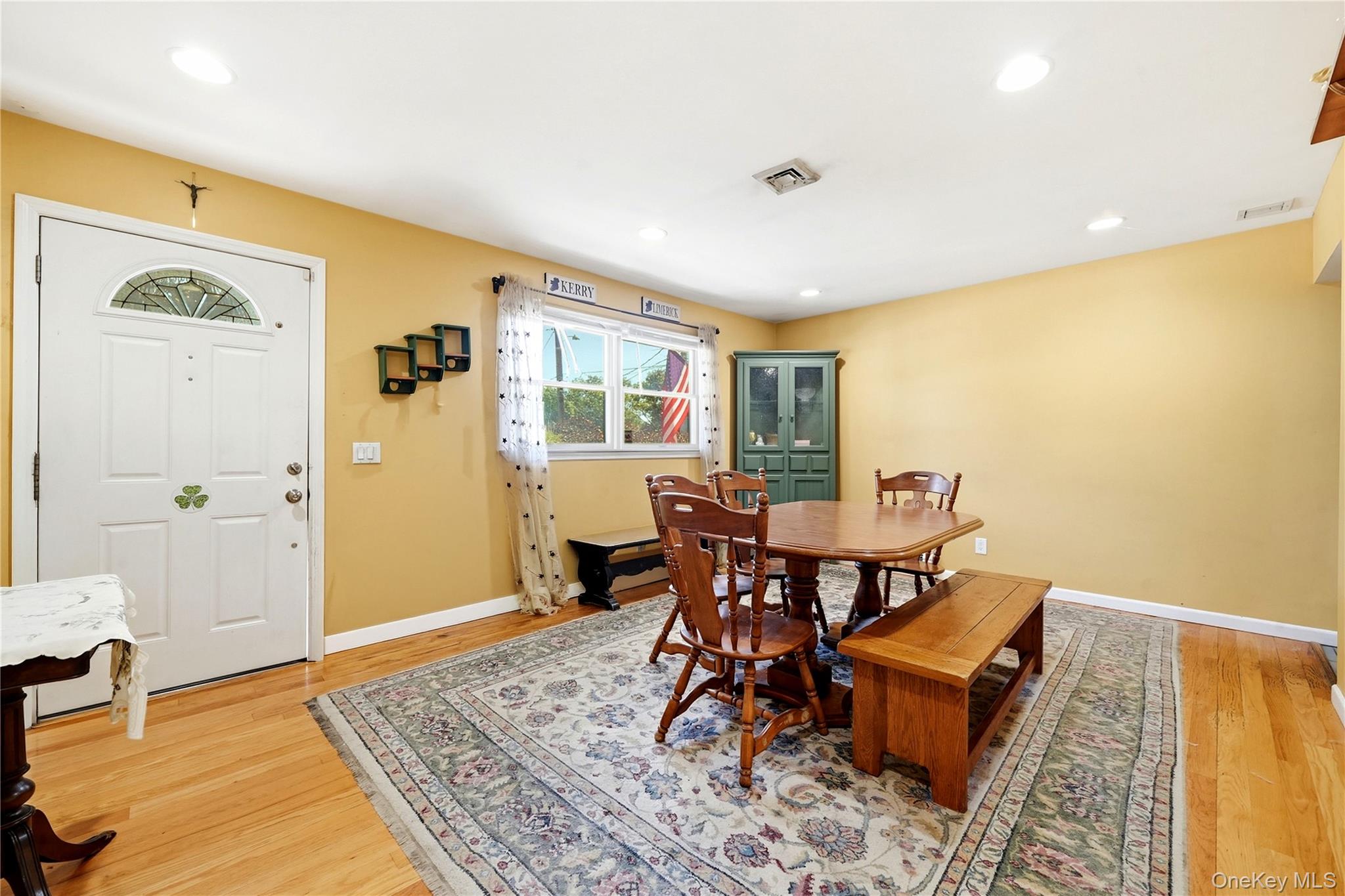 98 Smith Avenue – For Sale photo 5
