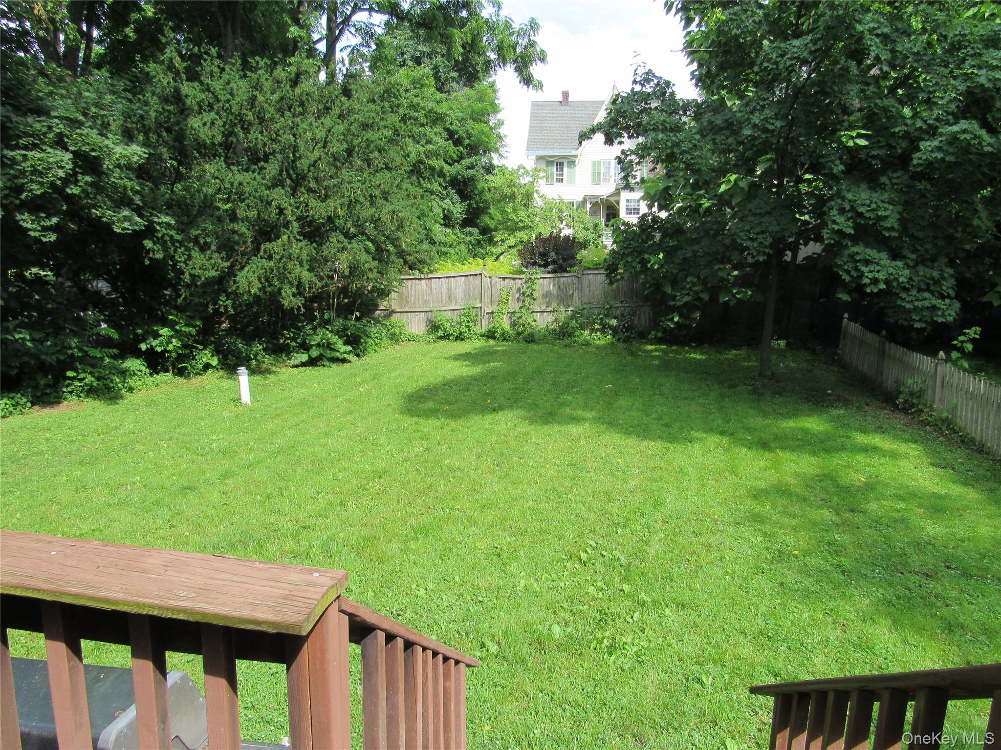15 Phillips Place – For Rent photo 5