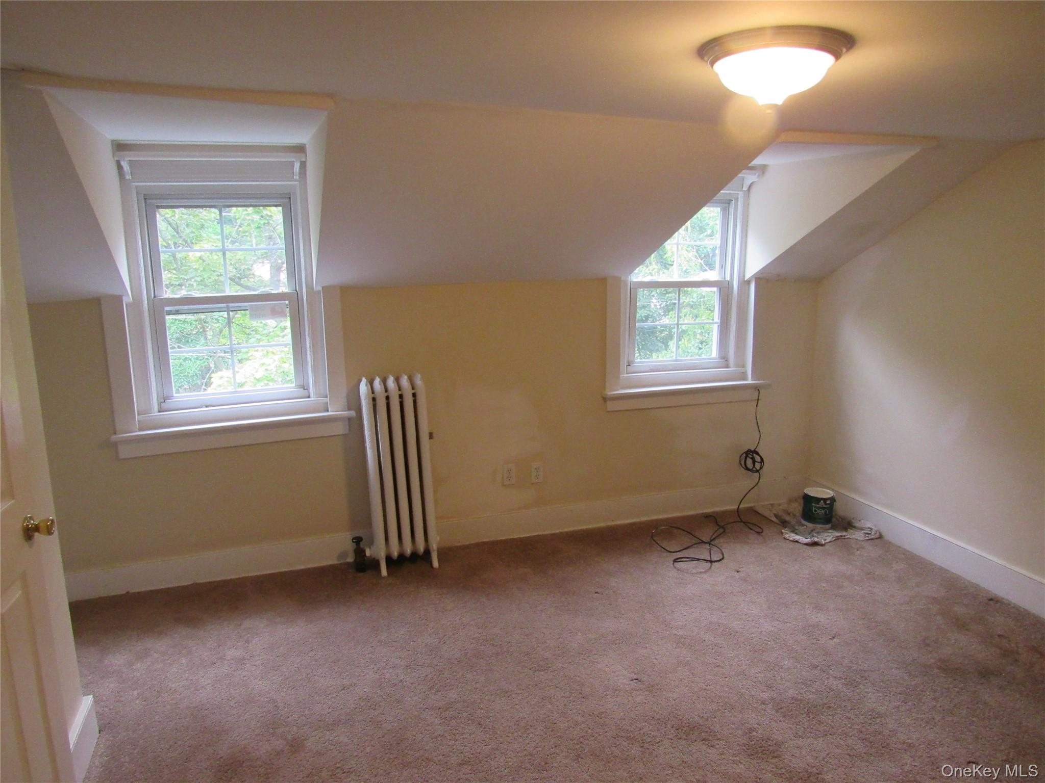 15 Phillips Place – For Rent photo 17