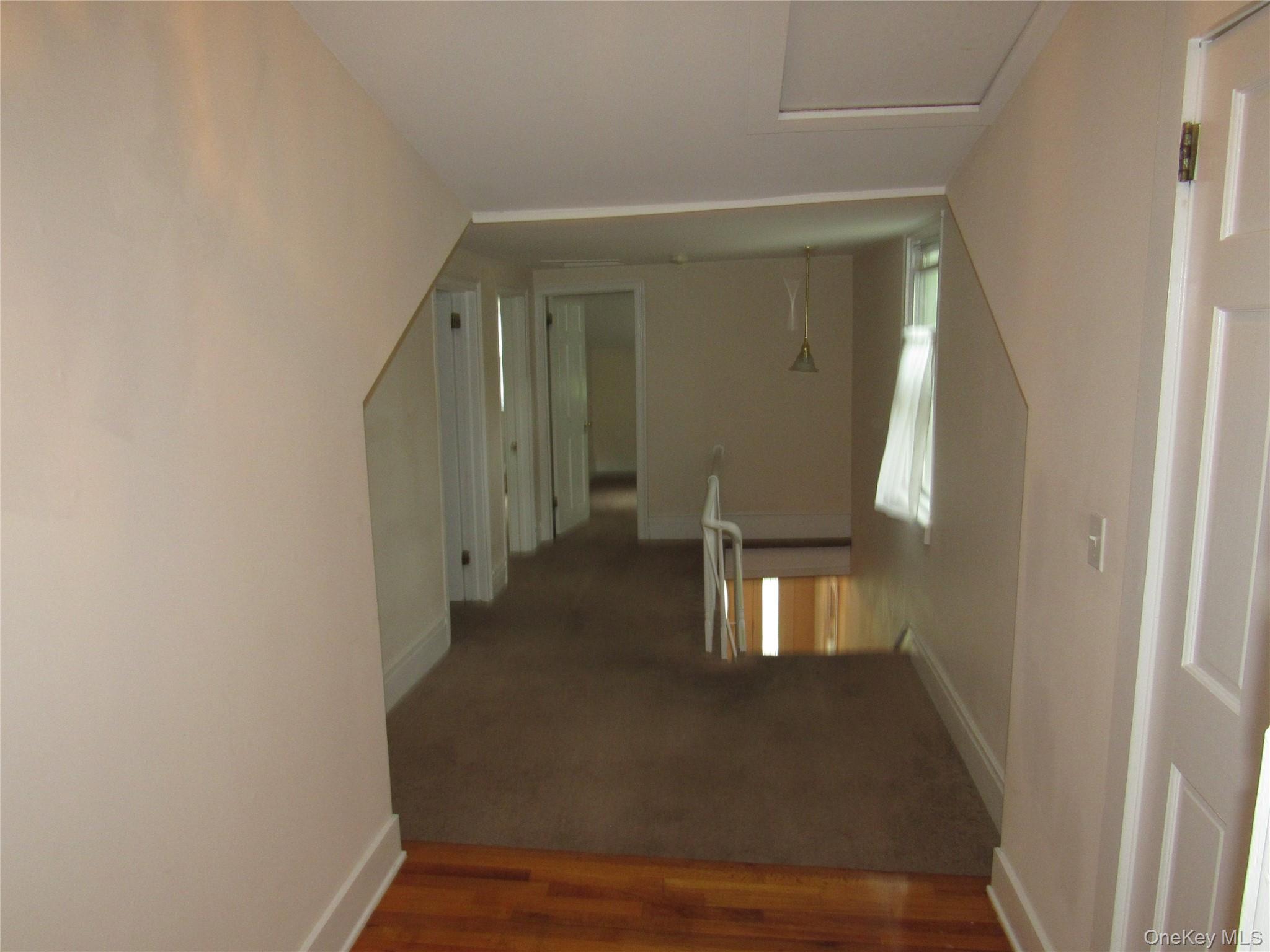 15 Phillips Place – For Rent photo 12