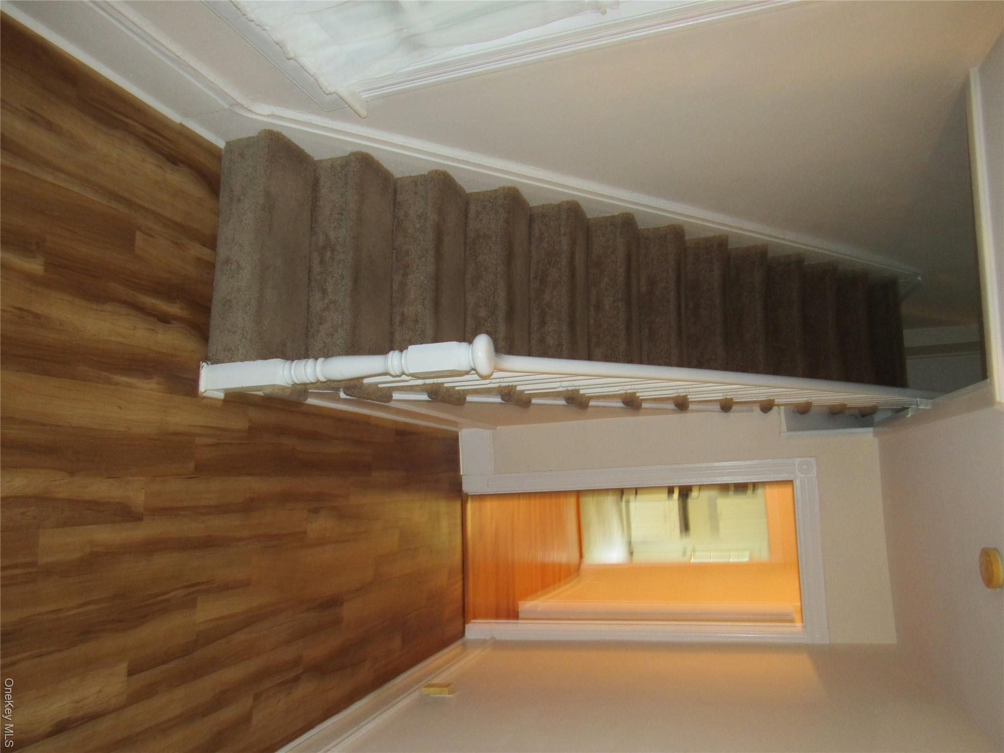 15 Phillips Place – For Rent photo 3