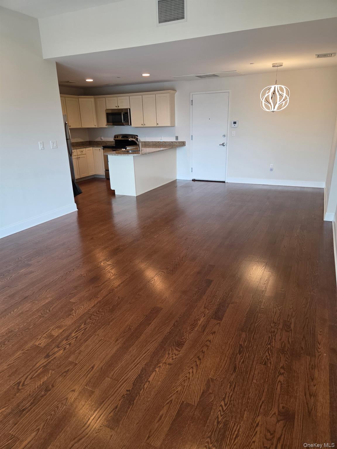 191 7th Street, Unit 206 photo 4