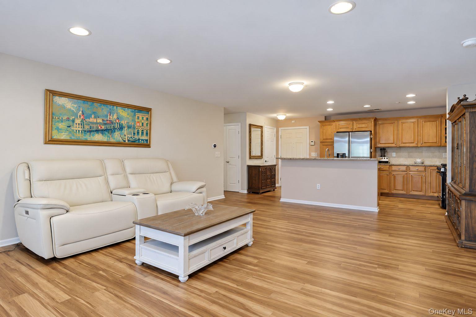 1308 Round Pointe Drive – For Sale photo 7