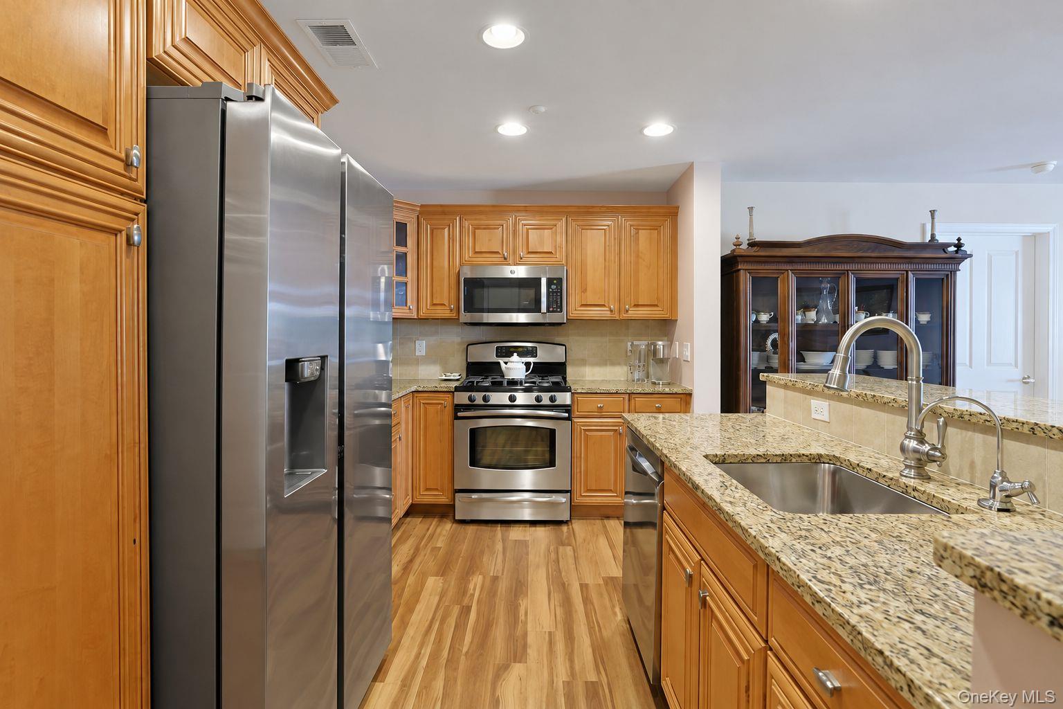 1308 Round Pointe Drive – For Sale photo 11