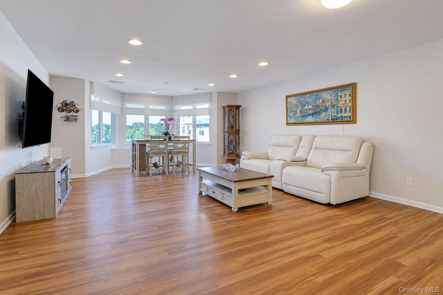 1308 Round Pointe Drive – For Sale photo 5