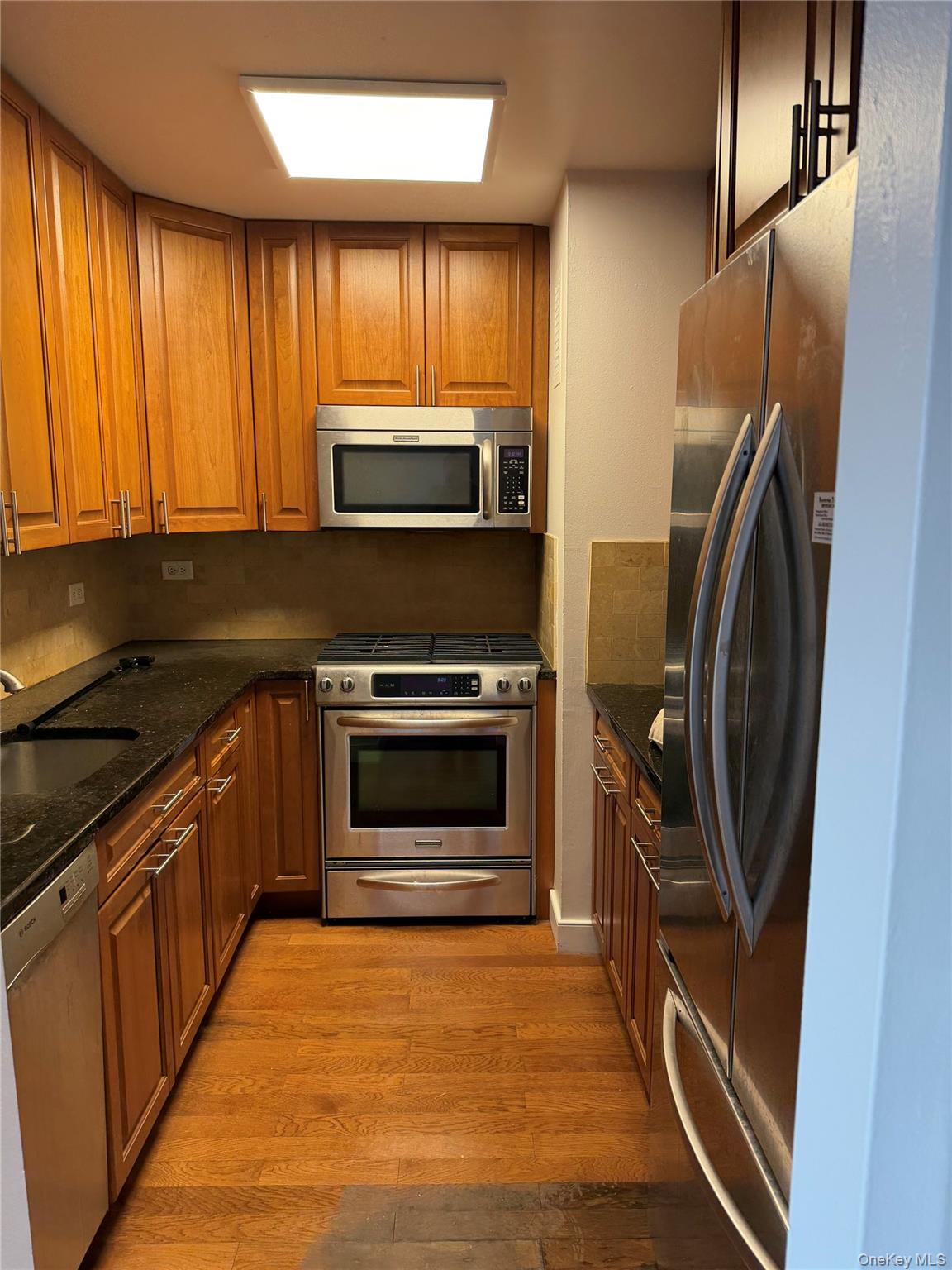 333 Pearl Street, Unit 16-M photo 7