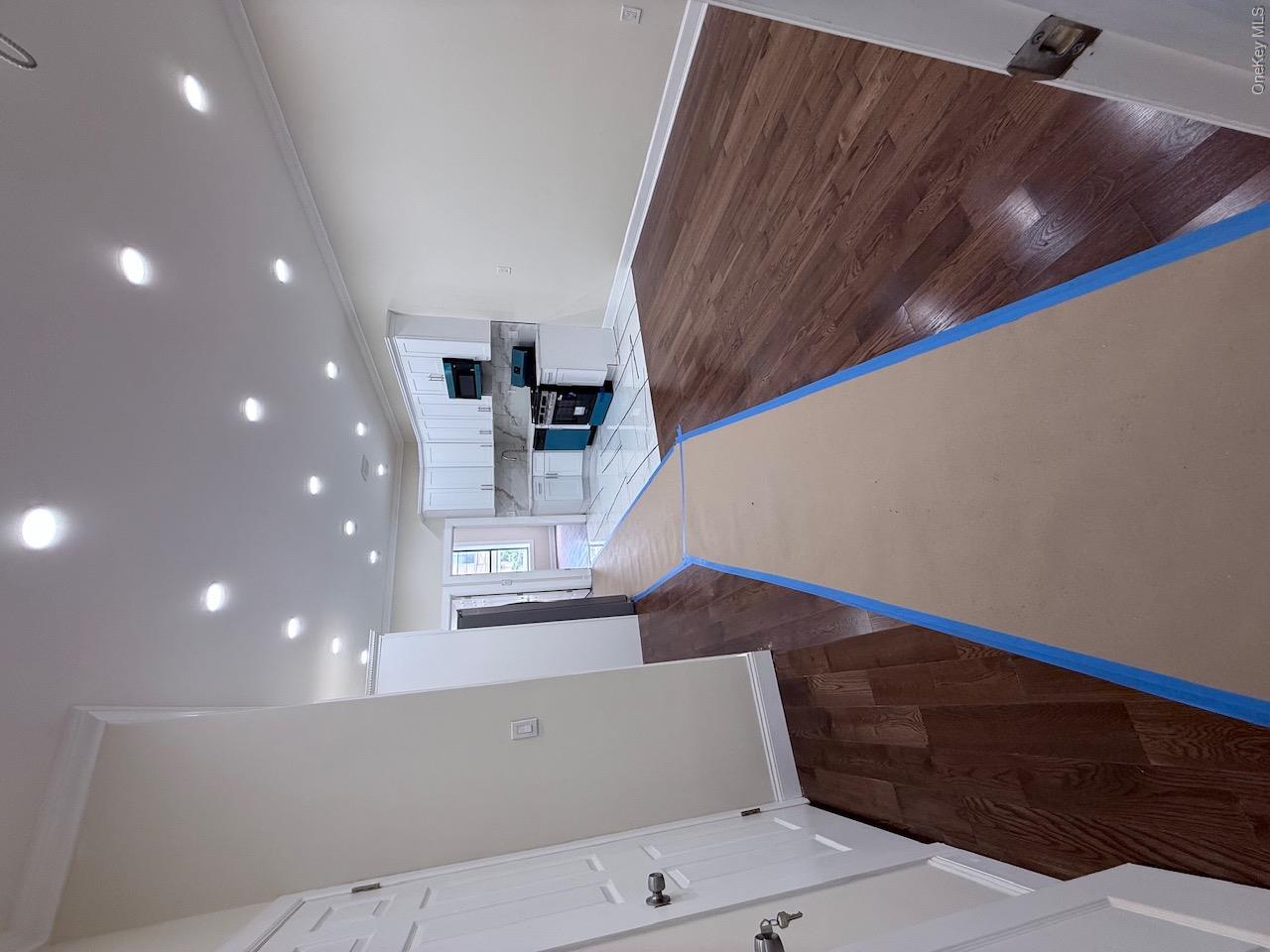 5926 Grove Street – For Sale photo 8