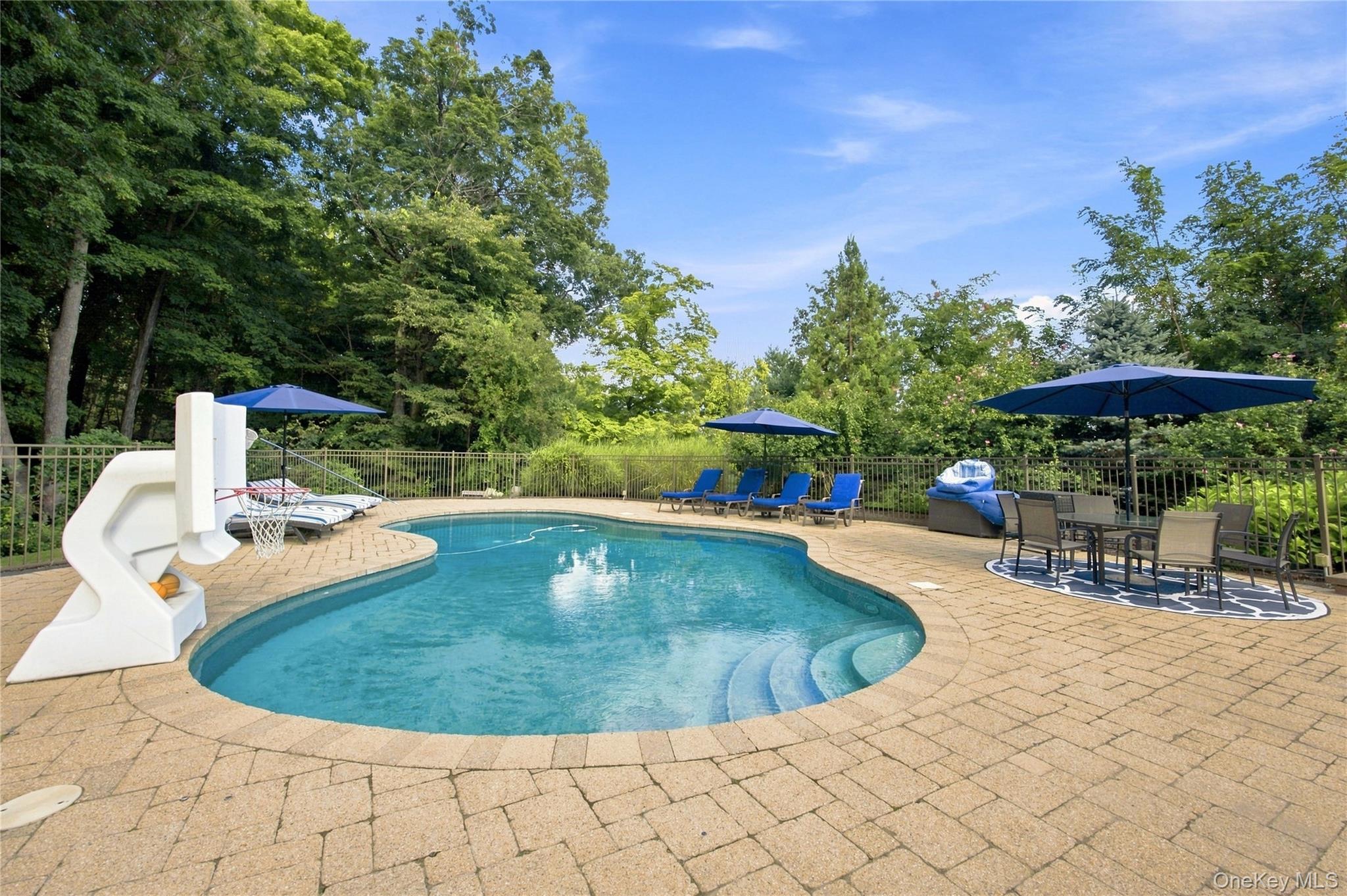 3868 Briarhill Street – For Sale photo 34