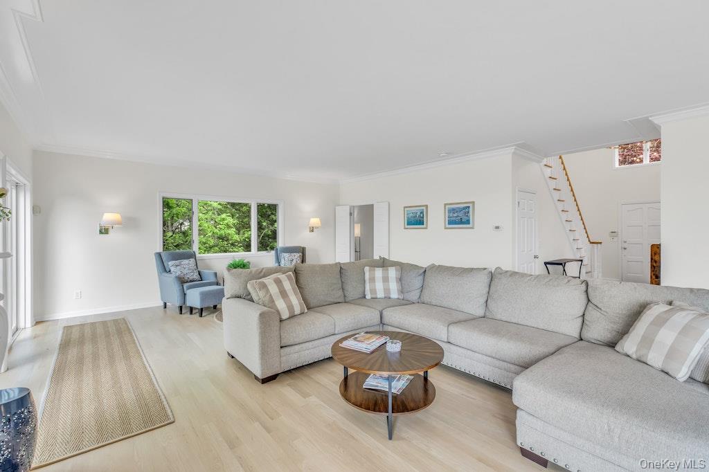 3645 3651 Soundview Avenue – For Sale photo 9