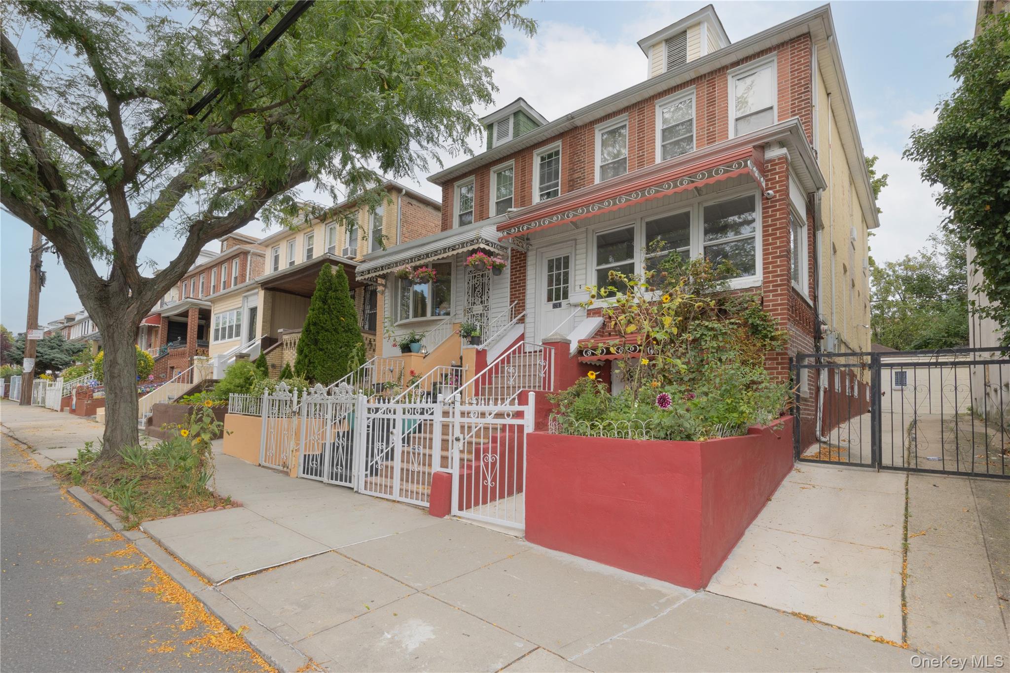 3214 Fenton Avenue – For Sale photo 4