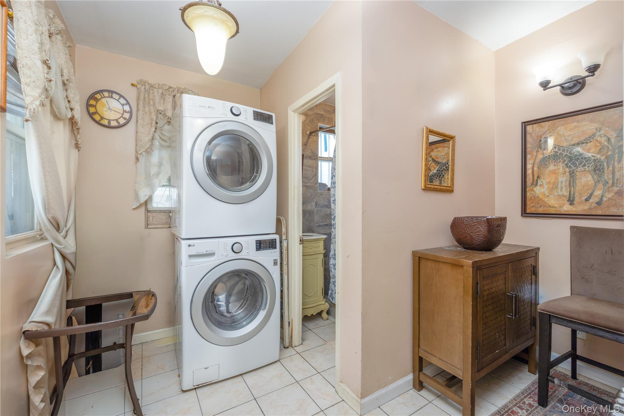 3214 Fenton Avenue – For Sale photo 2
