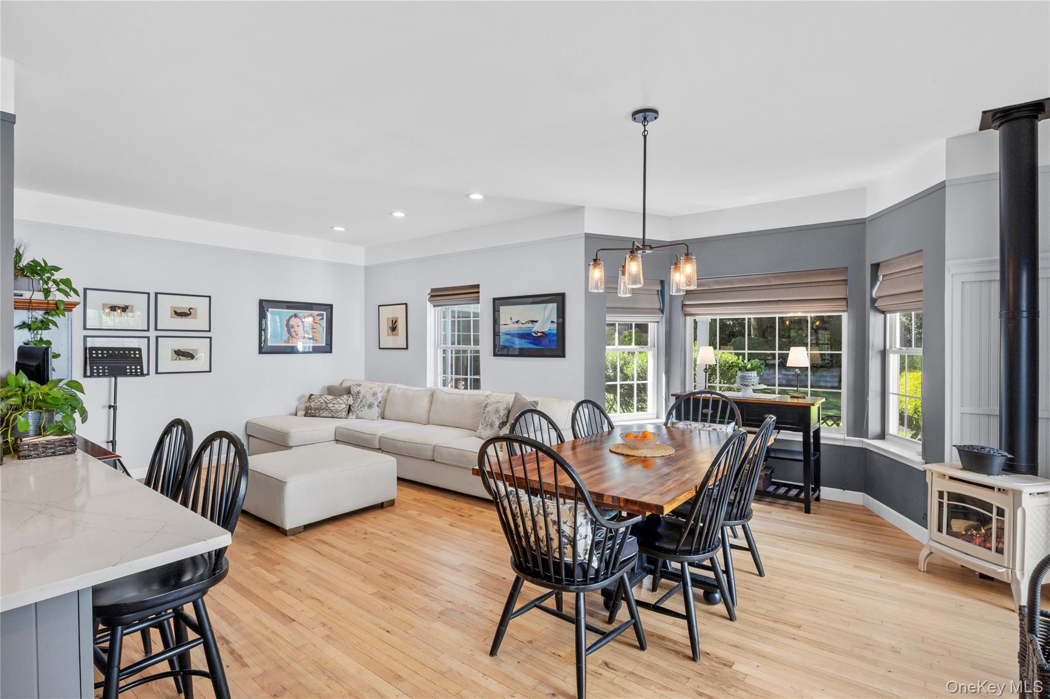 34 Varsity Boulevard – For Sale photo 24