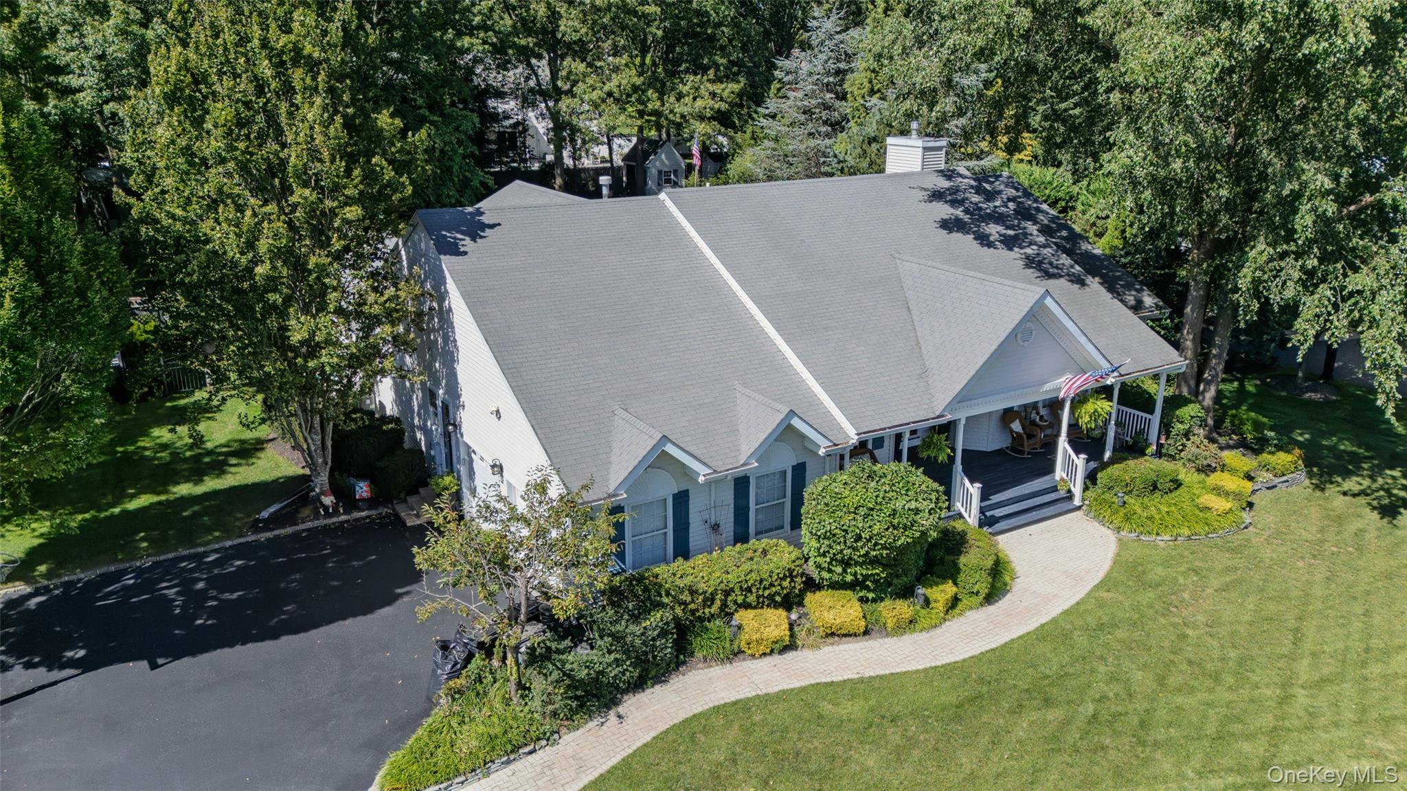 34 Varsity Boulevard – For Sale photo 47