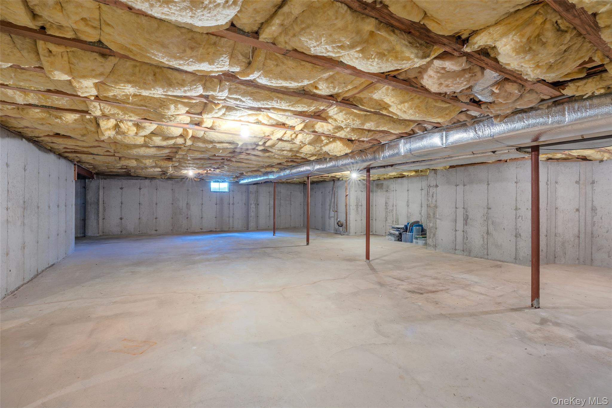 34 Varsity Boulevard – For Sale photo 39