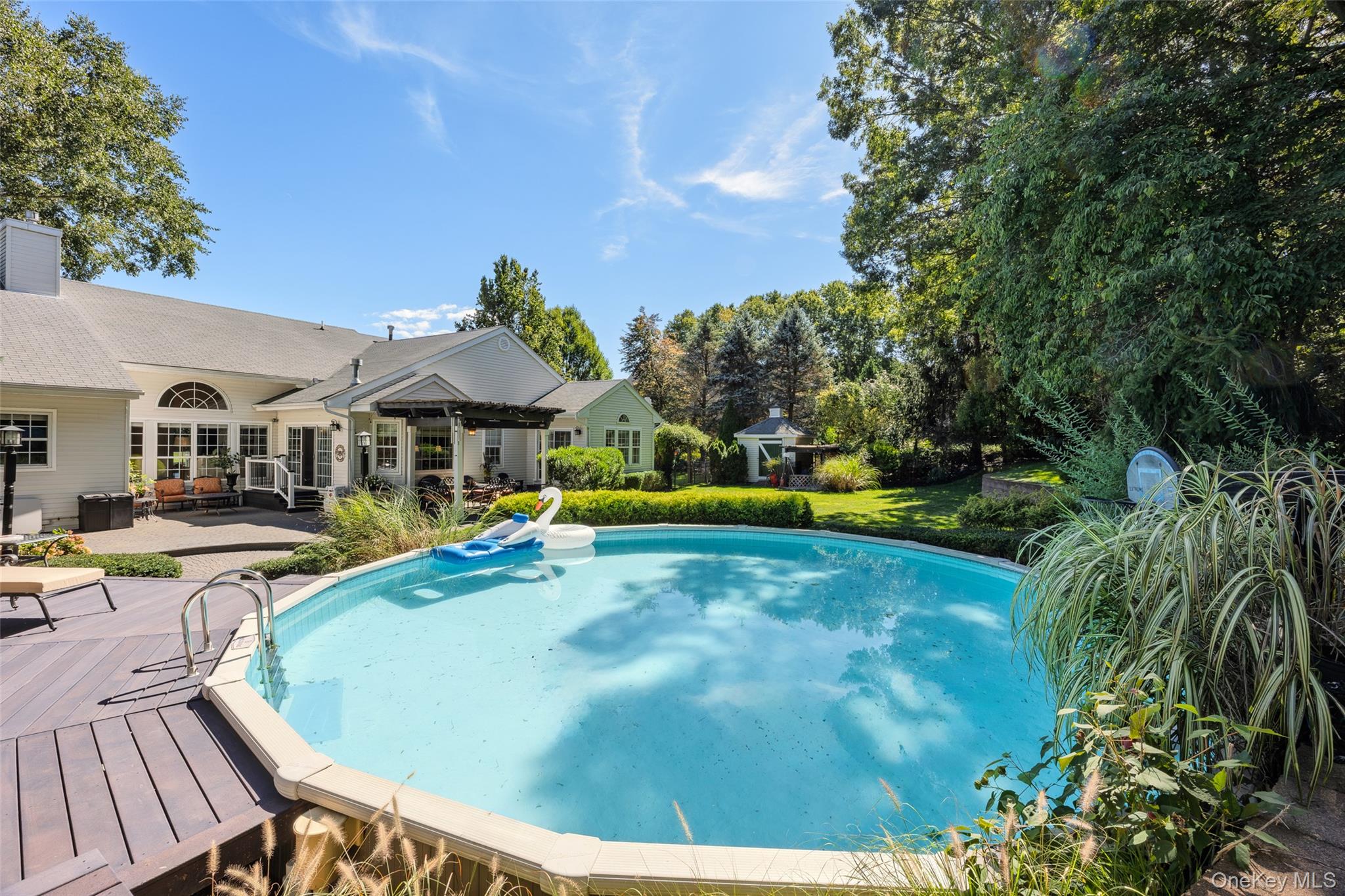 34 Varsity Boulevard – For Sale photo 44