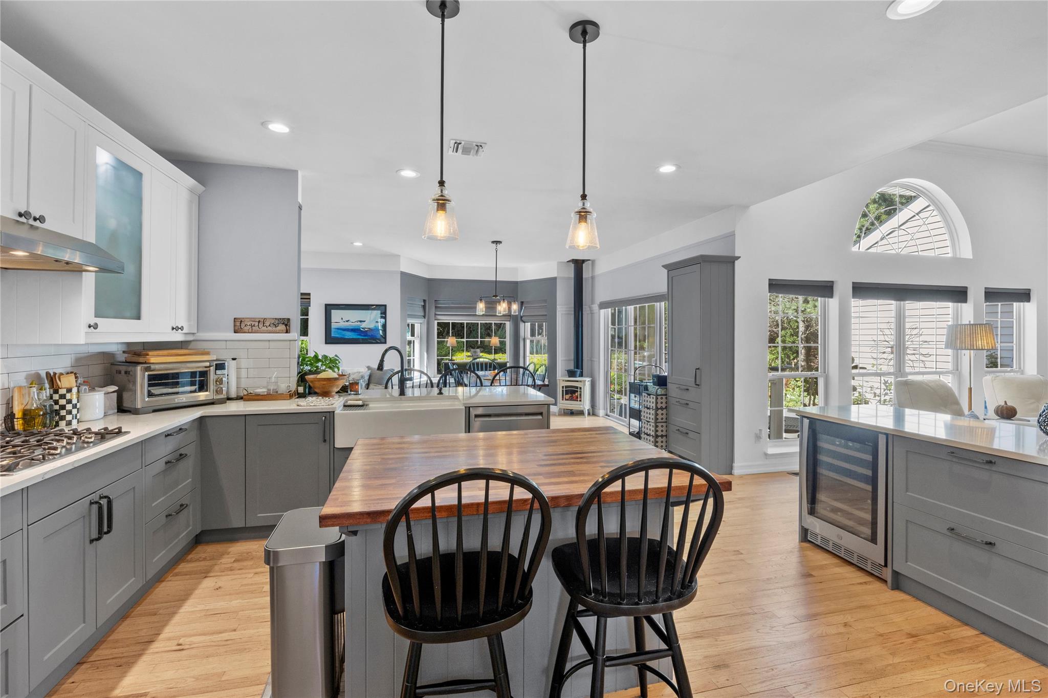34 Varsity Boulevard – For Sale photo 21