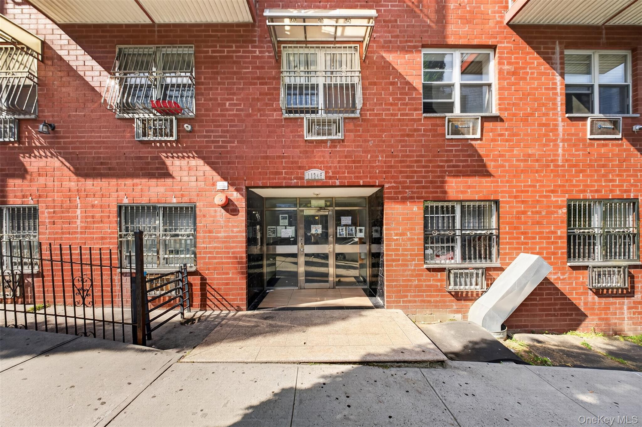 11245 39th Avenue, Unit 1E photo 2