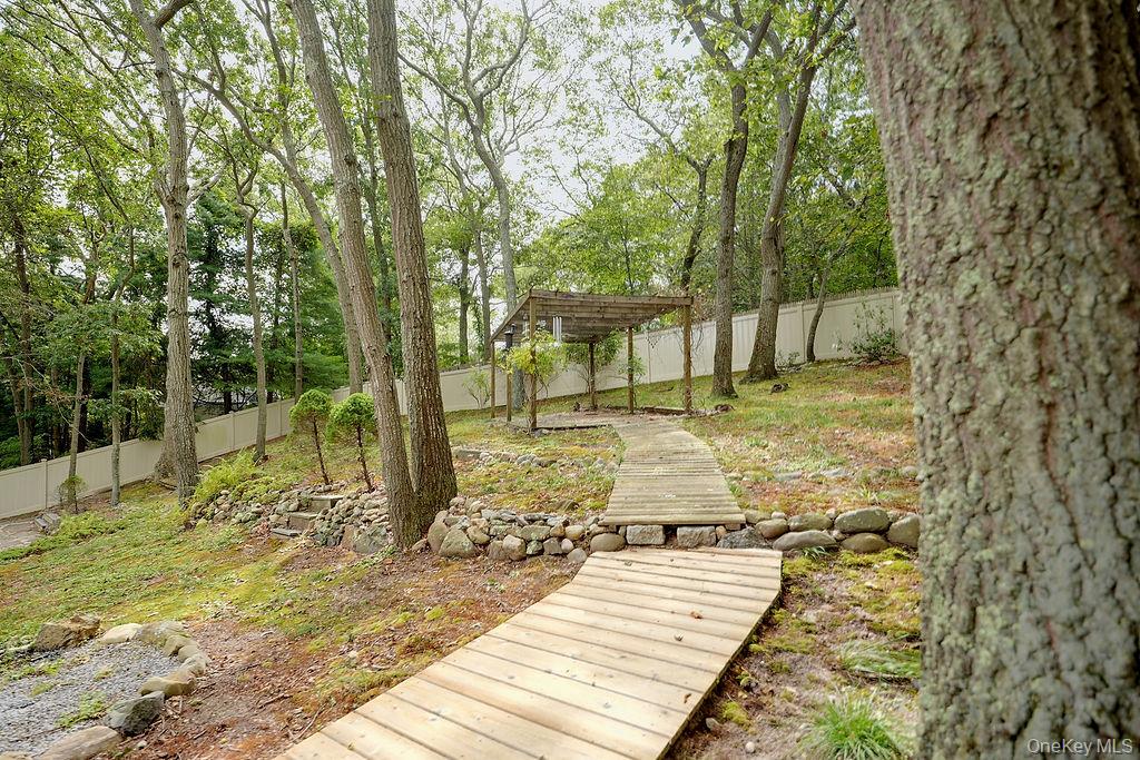 247 Dogwood Drive – For Sale photo 23