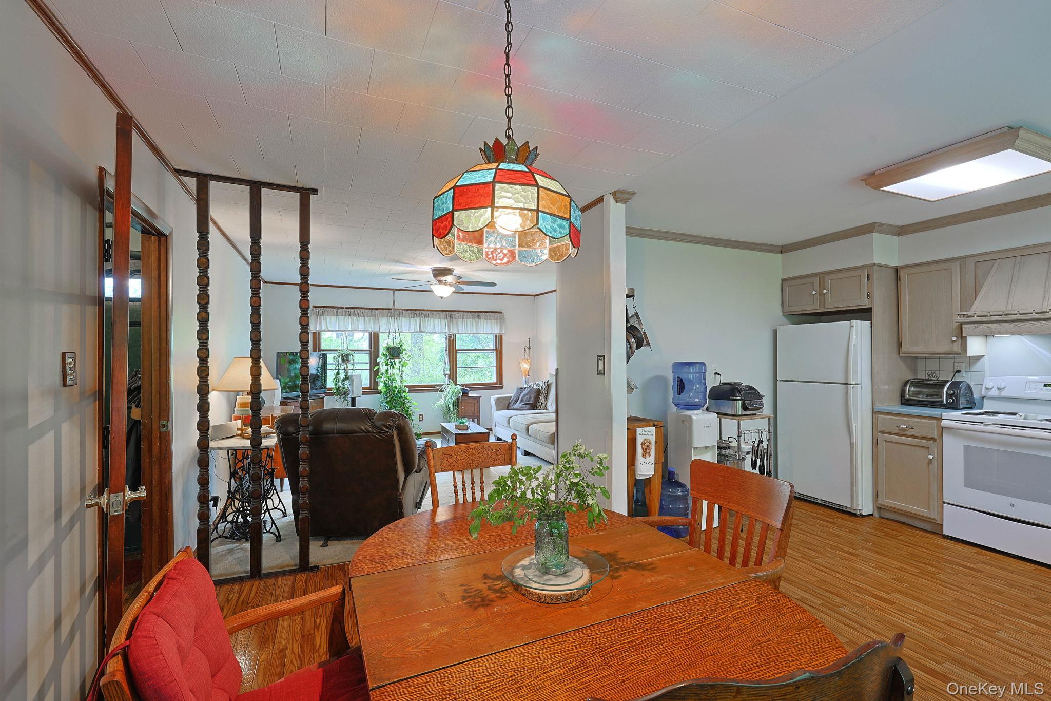 10 Woodycrest Trail – For Sale photo 16