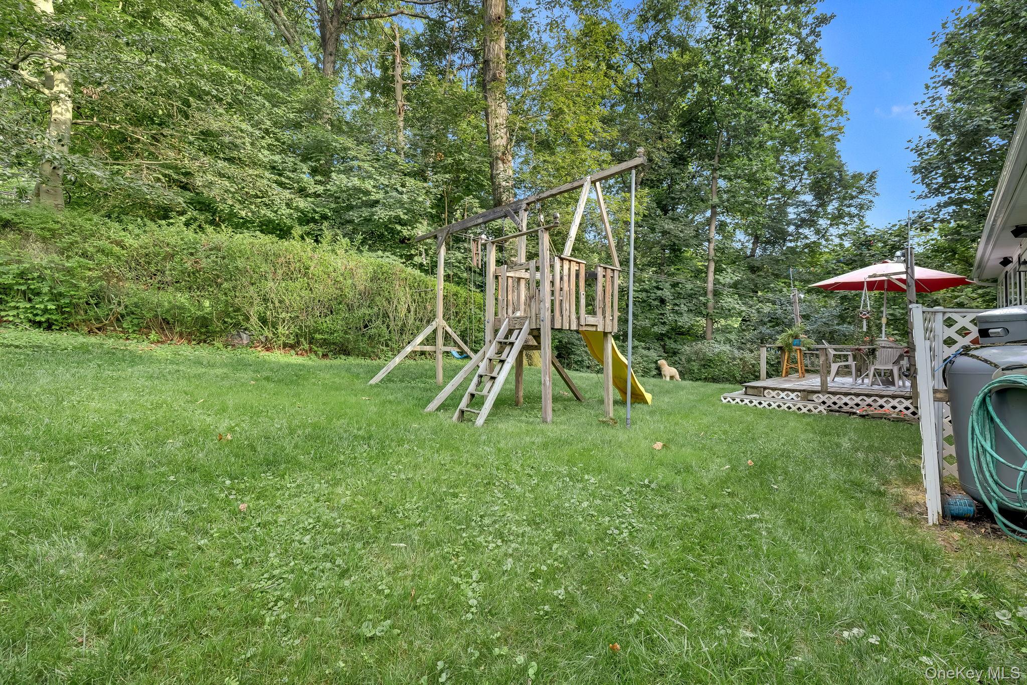 10 Woodycrest Trail – For Sale photo 9