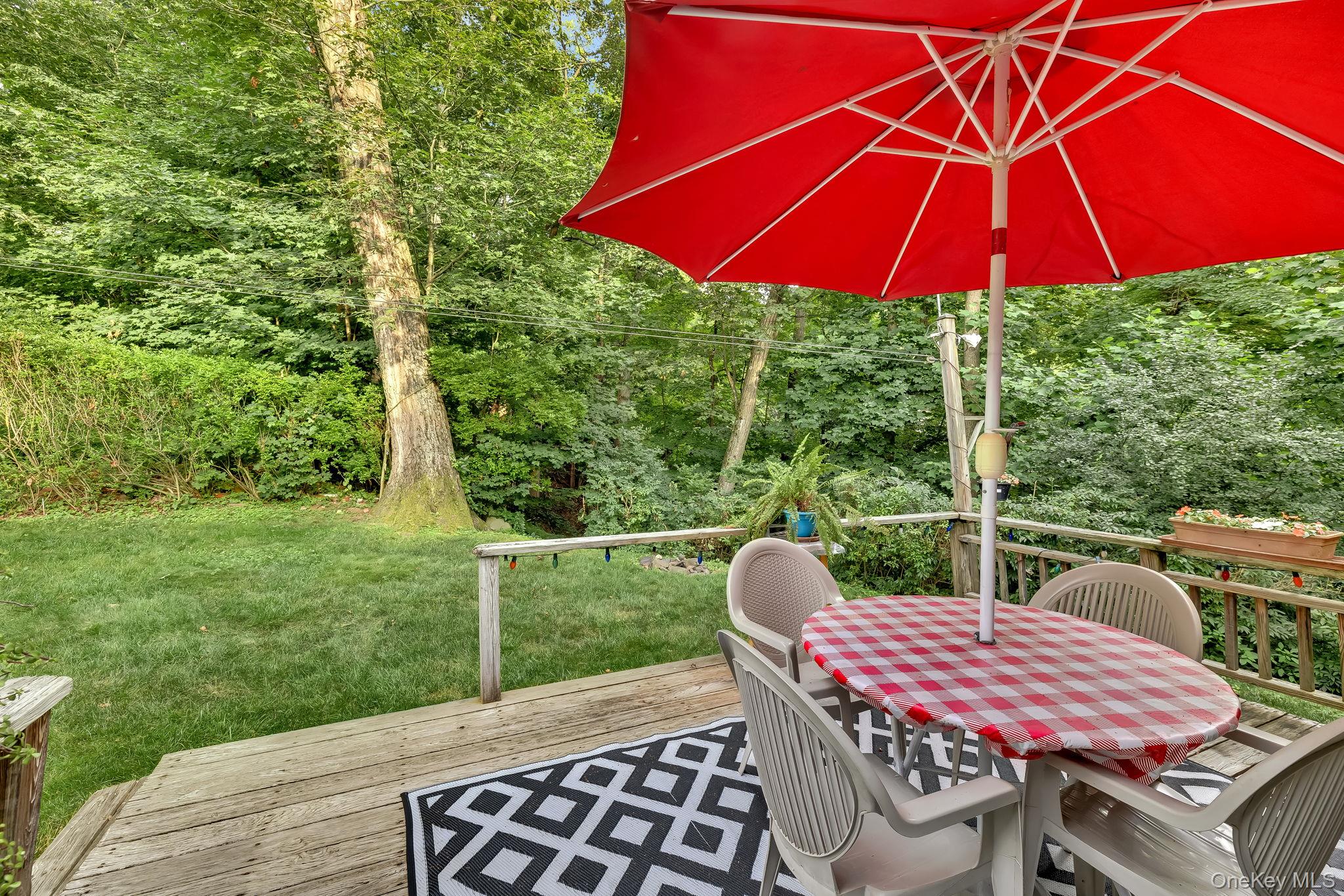 10 Woodycrest Trail – For Sale photo 8