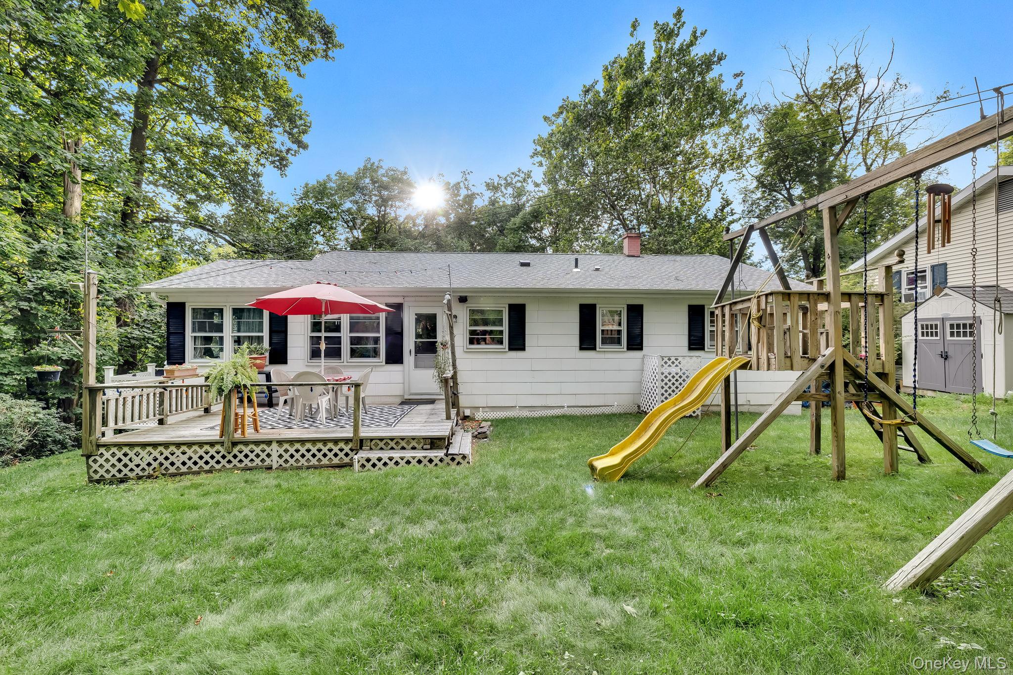 10 Woodycrest Trail – For Sale photo 6