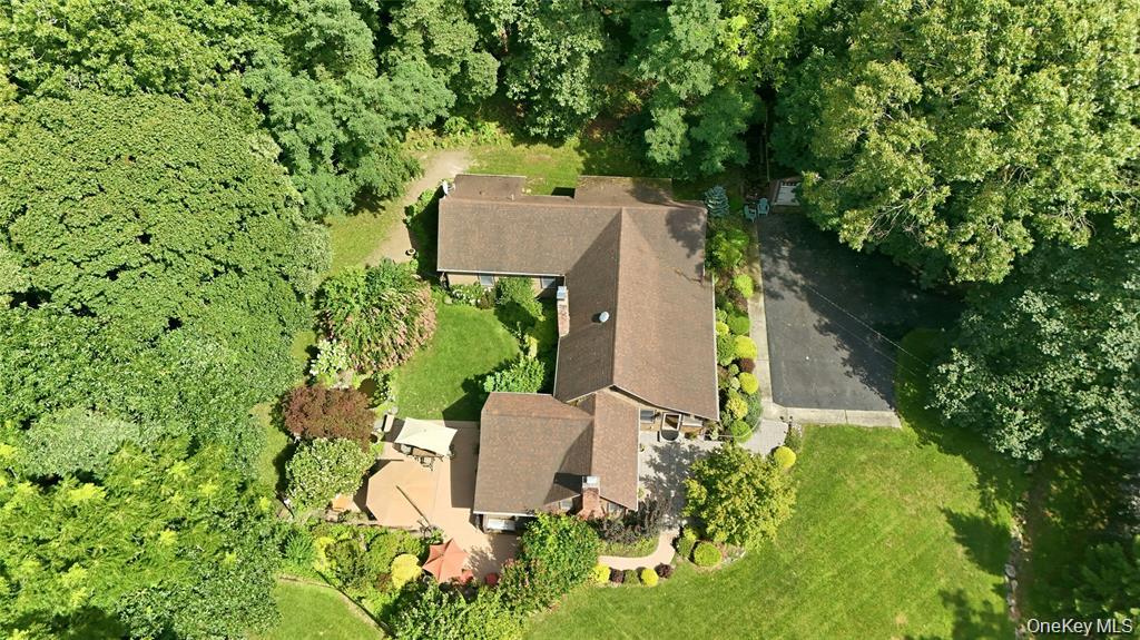 2064 N Country Road – For Sale photo 6