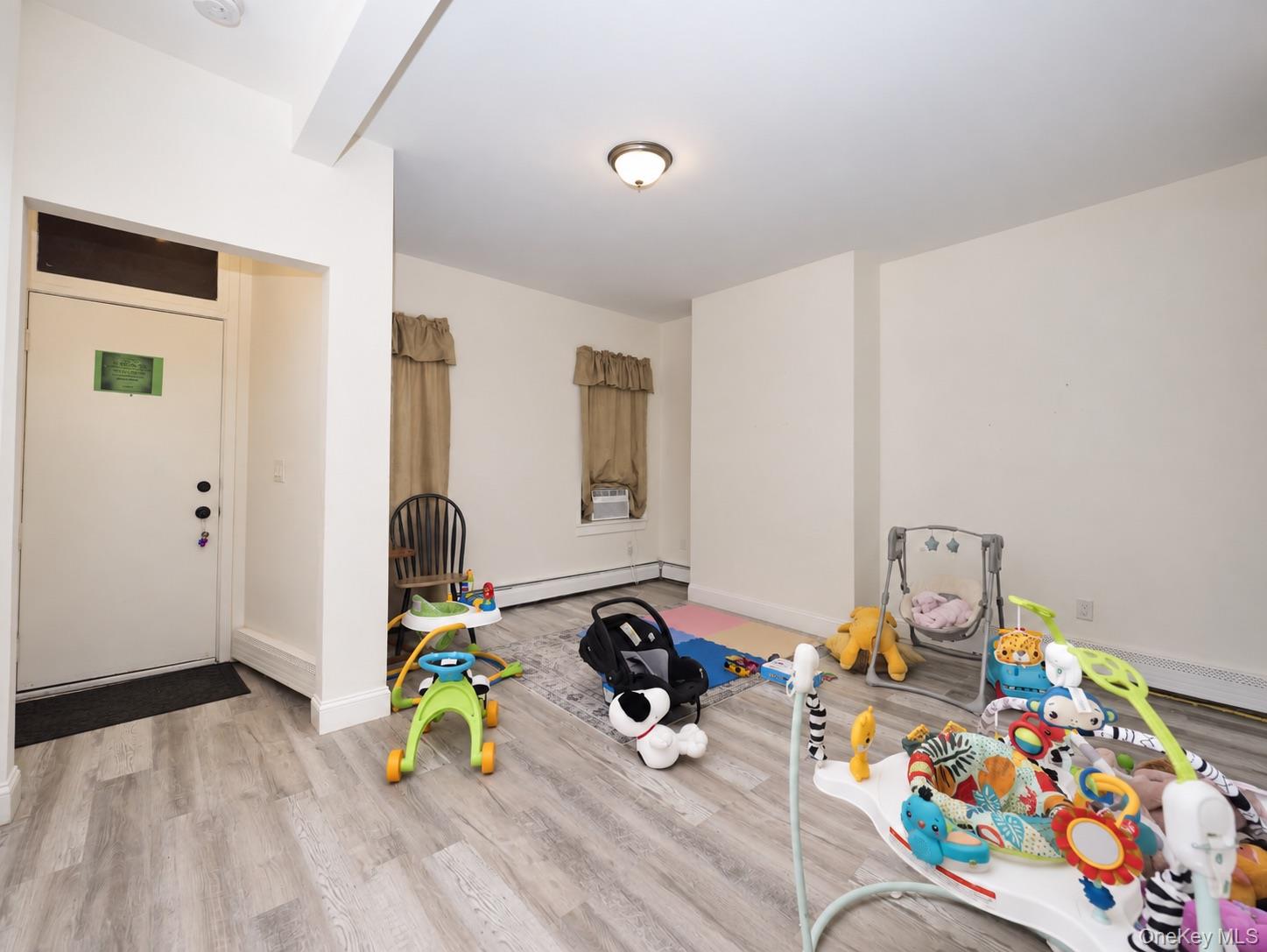363 Liberty Street – For Sale photo 17