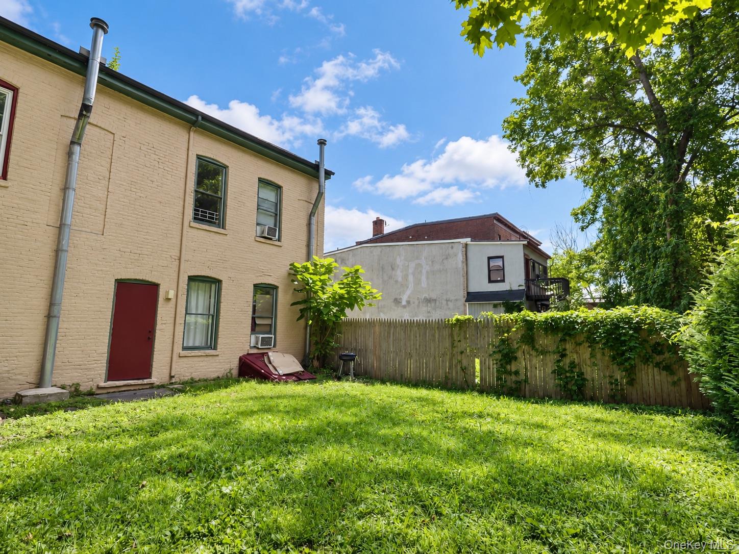 363 Liberty Street – For Sale photo 13