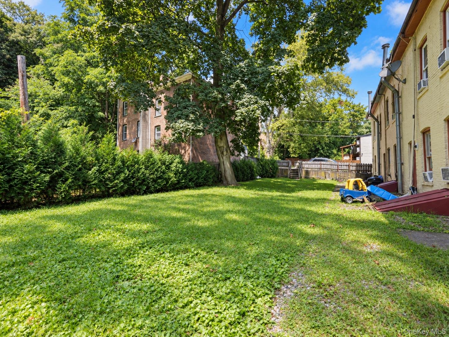363 Liberty Street – For Sale photo 16