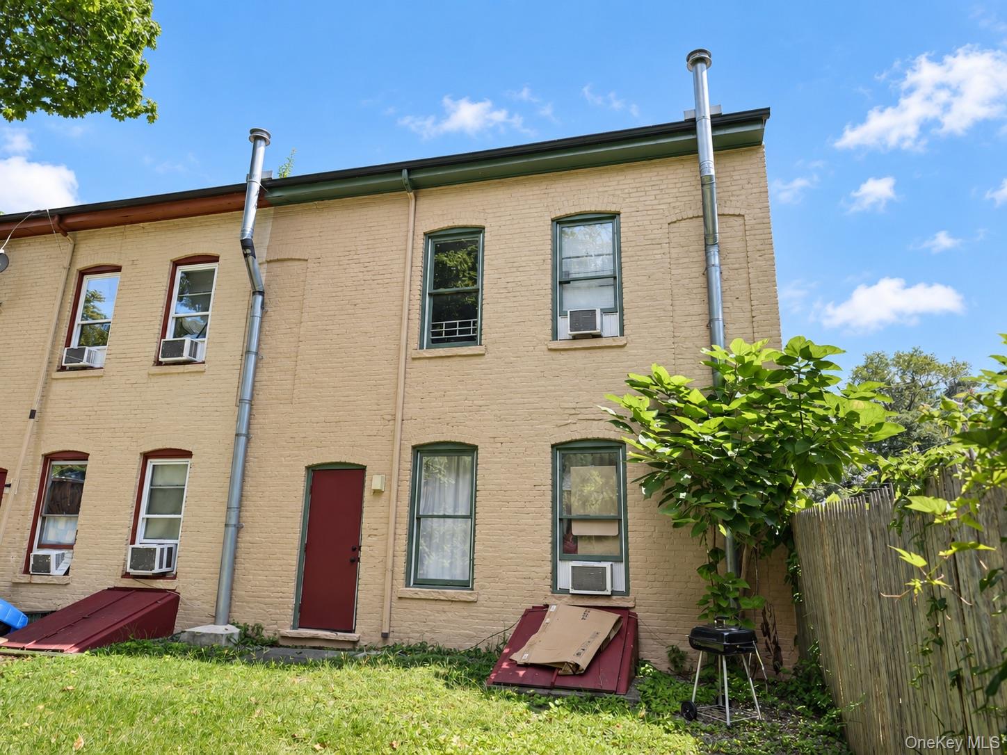 363 Liberty Street – For Sale photo 14