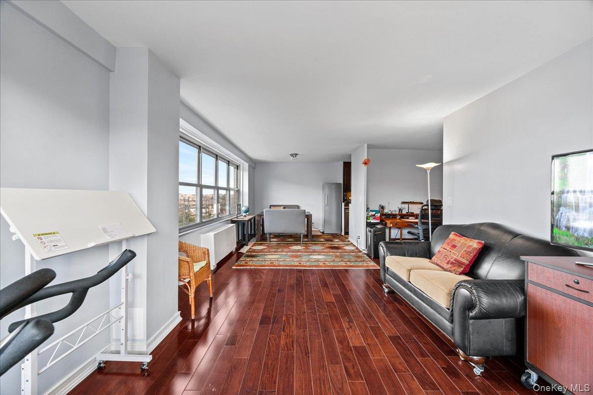 555 Kappock Street, Unit 7E photo 18