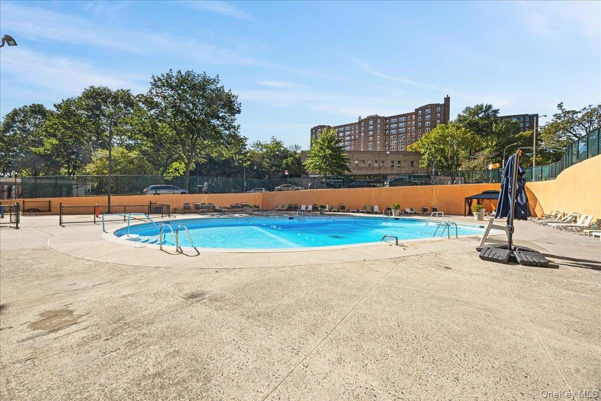 555 Kappock Street, Unit 7E photo 34