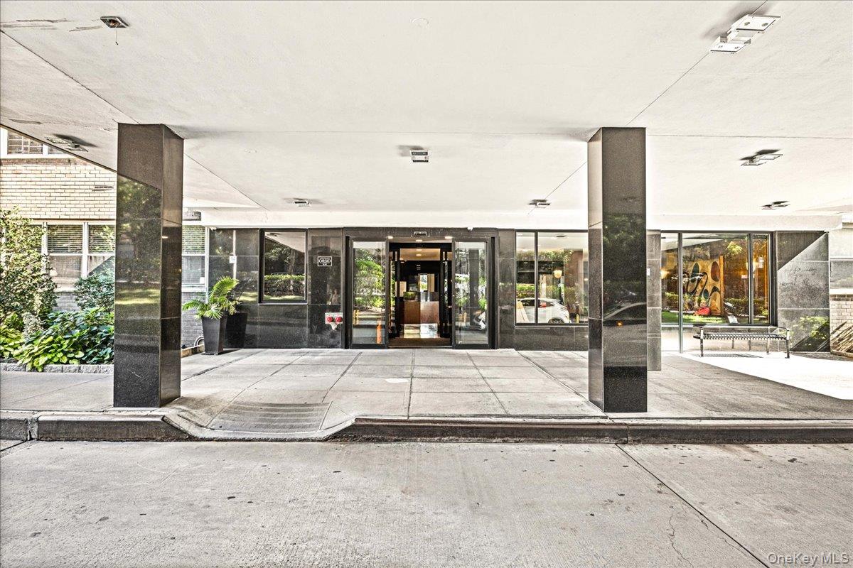 555 Kappock Street, Unit 7E photo 6