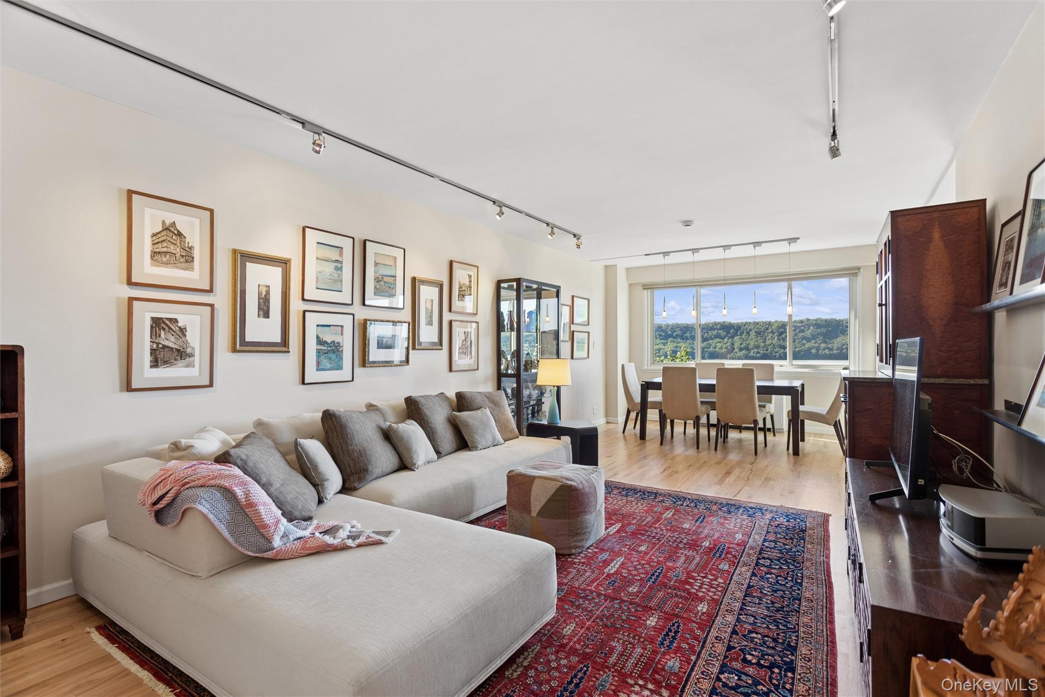 2621 Palisade Avenue, Unit 1C photo 11