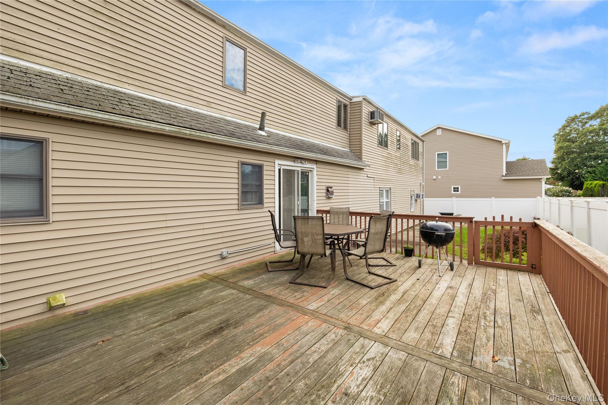947 N Park Avenue – For Sale photo 16