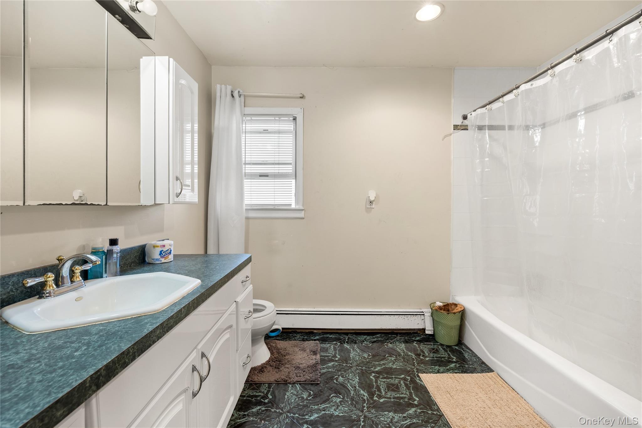 947 N Park Avenue – For Sale photo 12