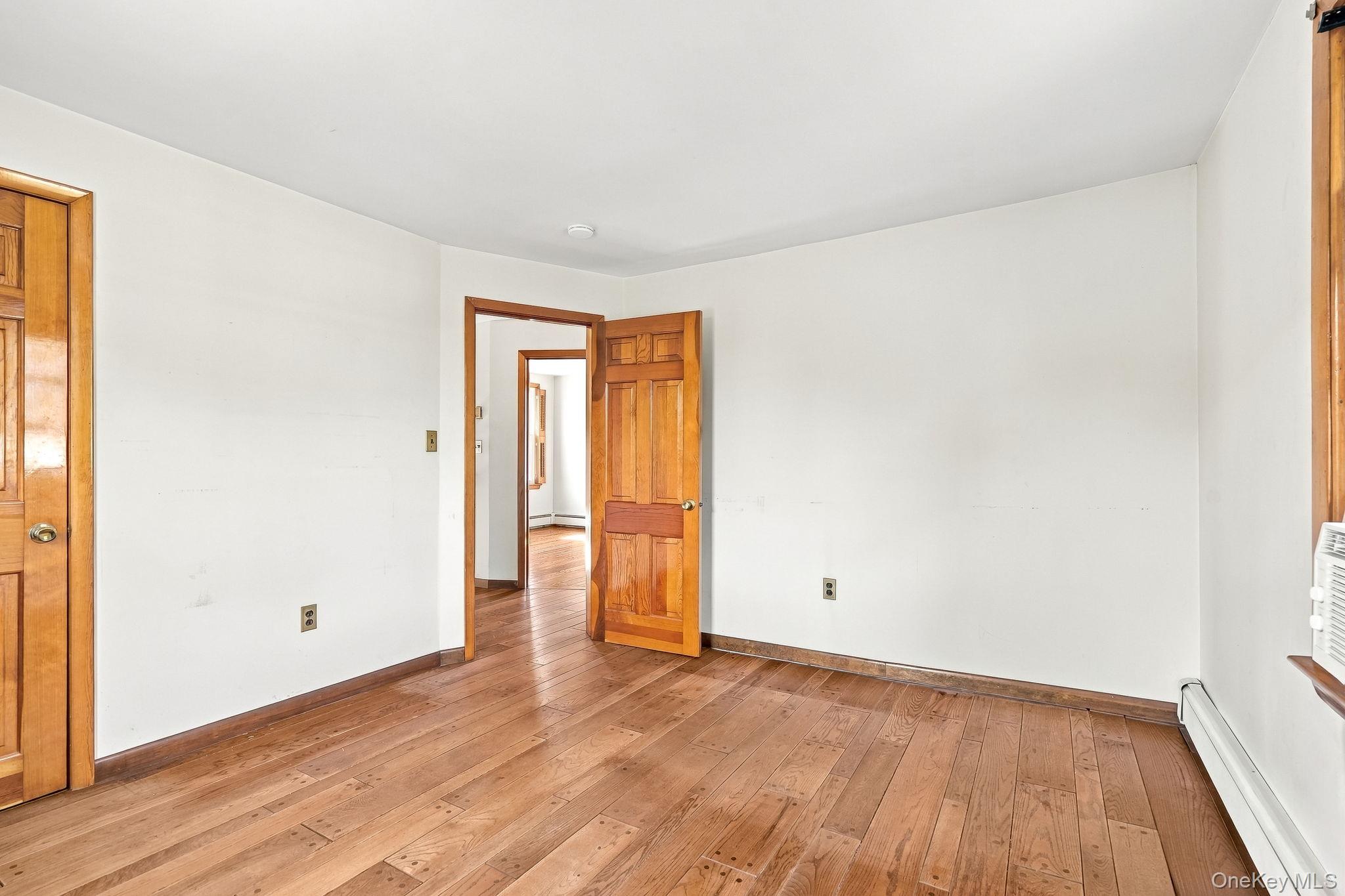 8 Lancaster Avenue – For Sale photo 18
