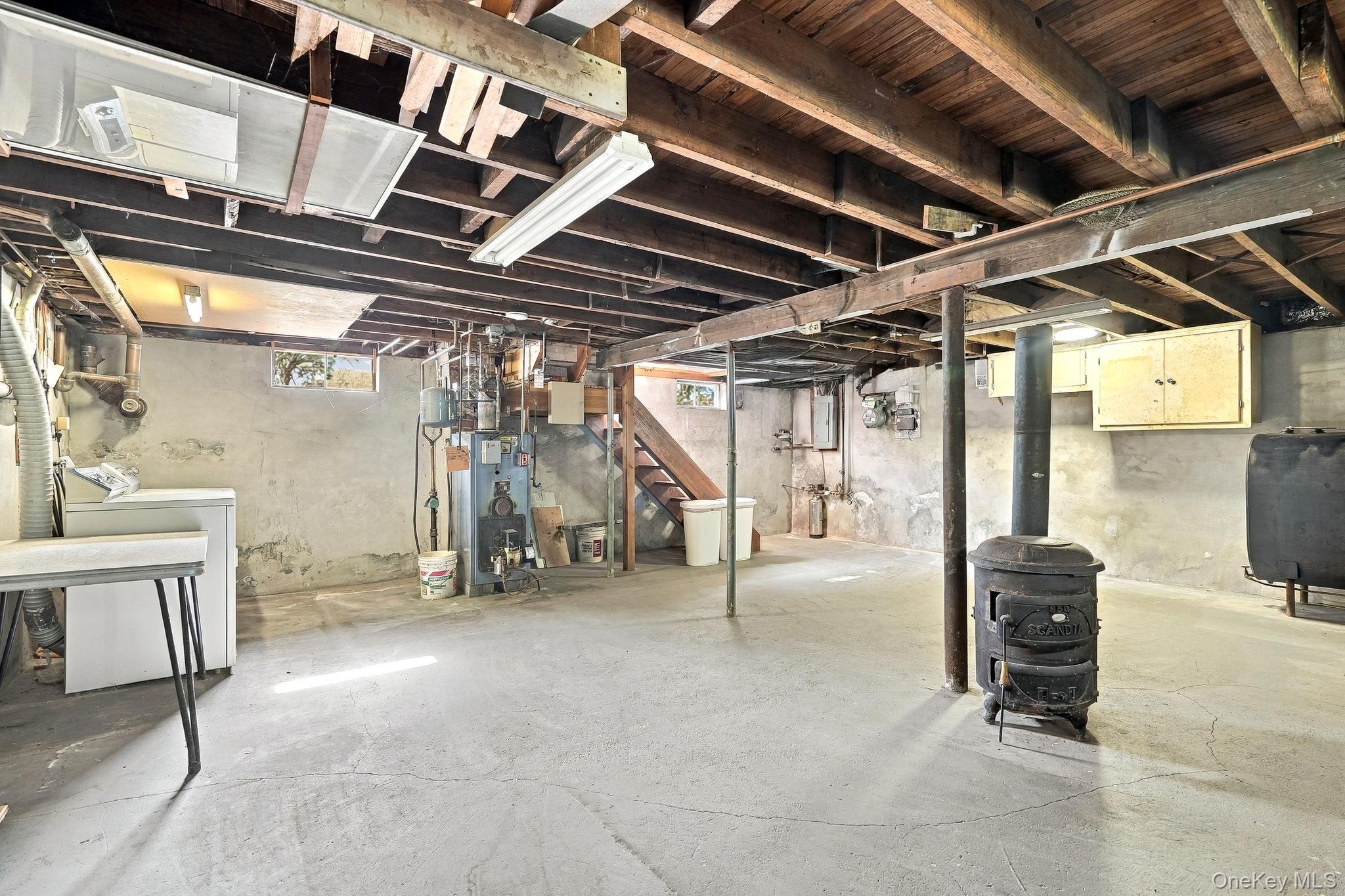 8 Lancaster Avenue – For Sale photo 21