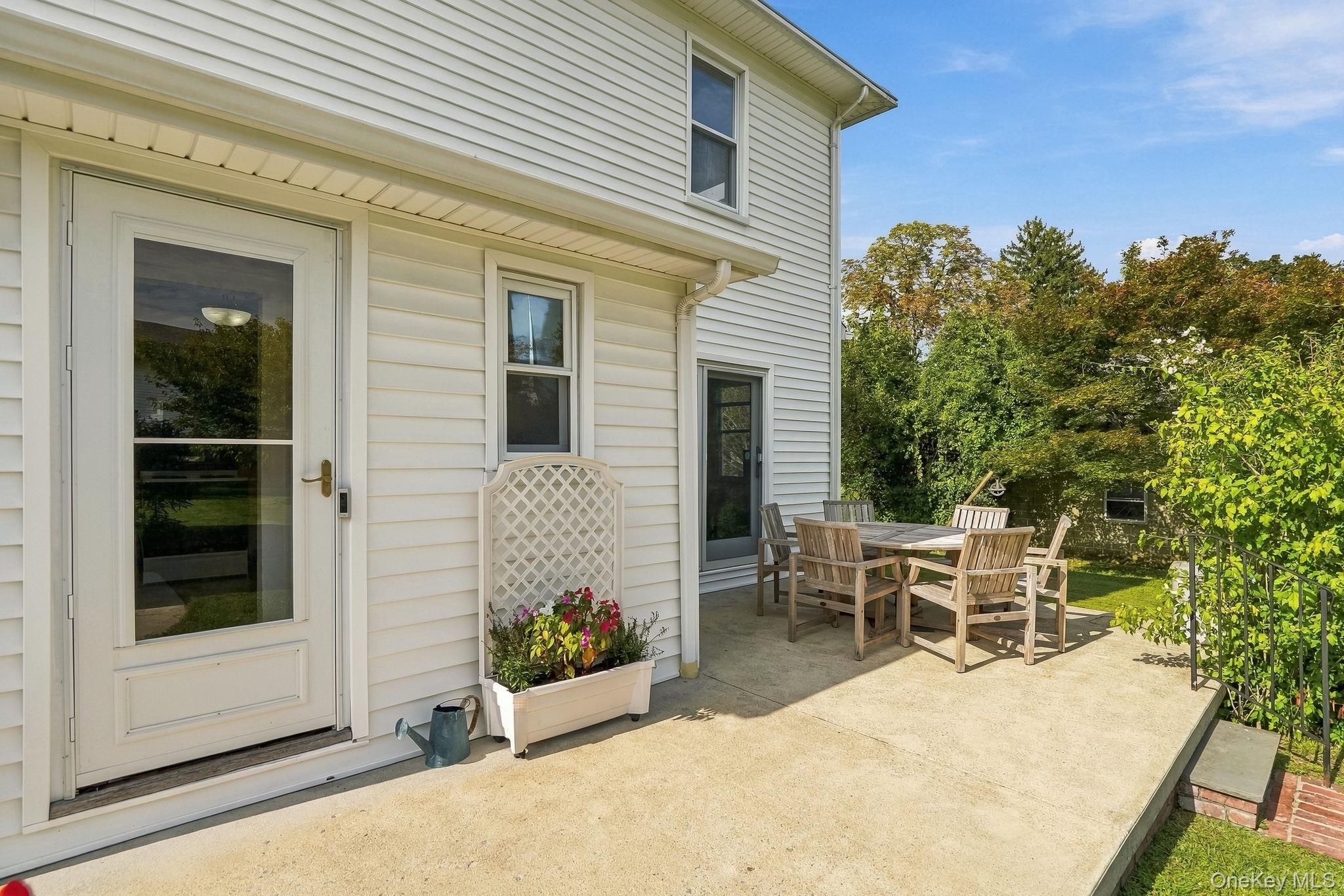 8 Lancaster Avenue – For Sale photo 27