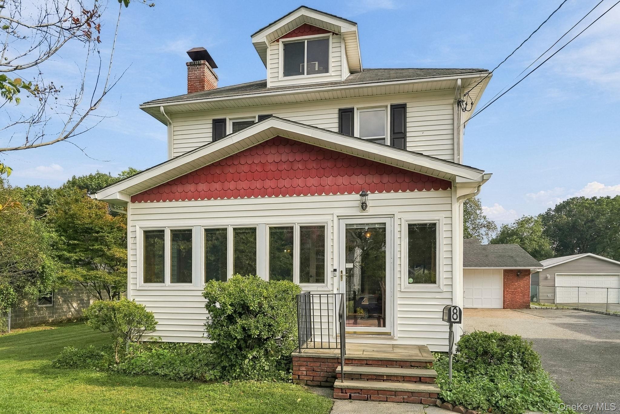 8 Lancaster Avenue – For Sale photo 2