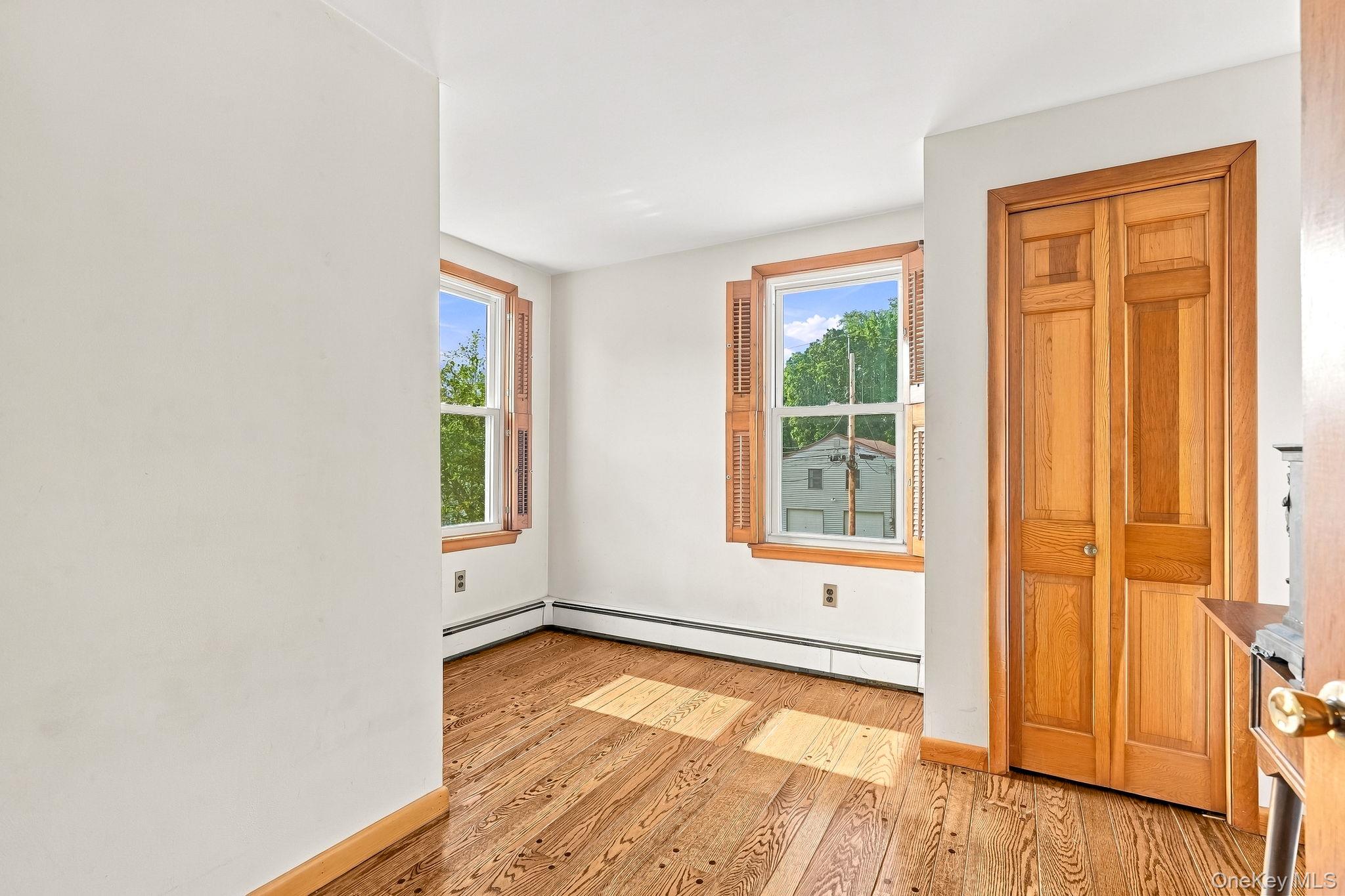 8 Lancaster Avenue – For Sale photo 20
