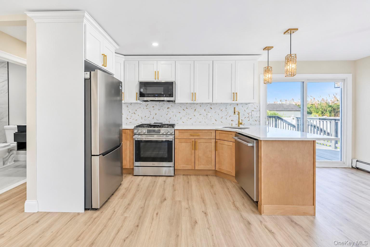 891 S Bay Street – For Sale photo 10