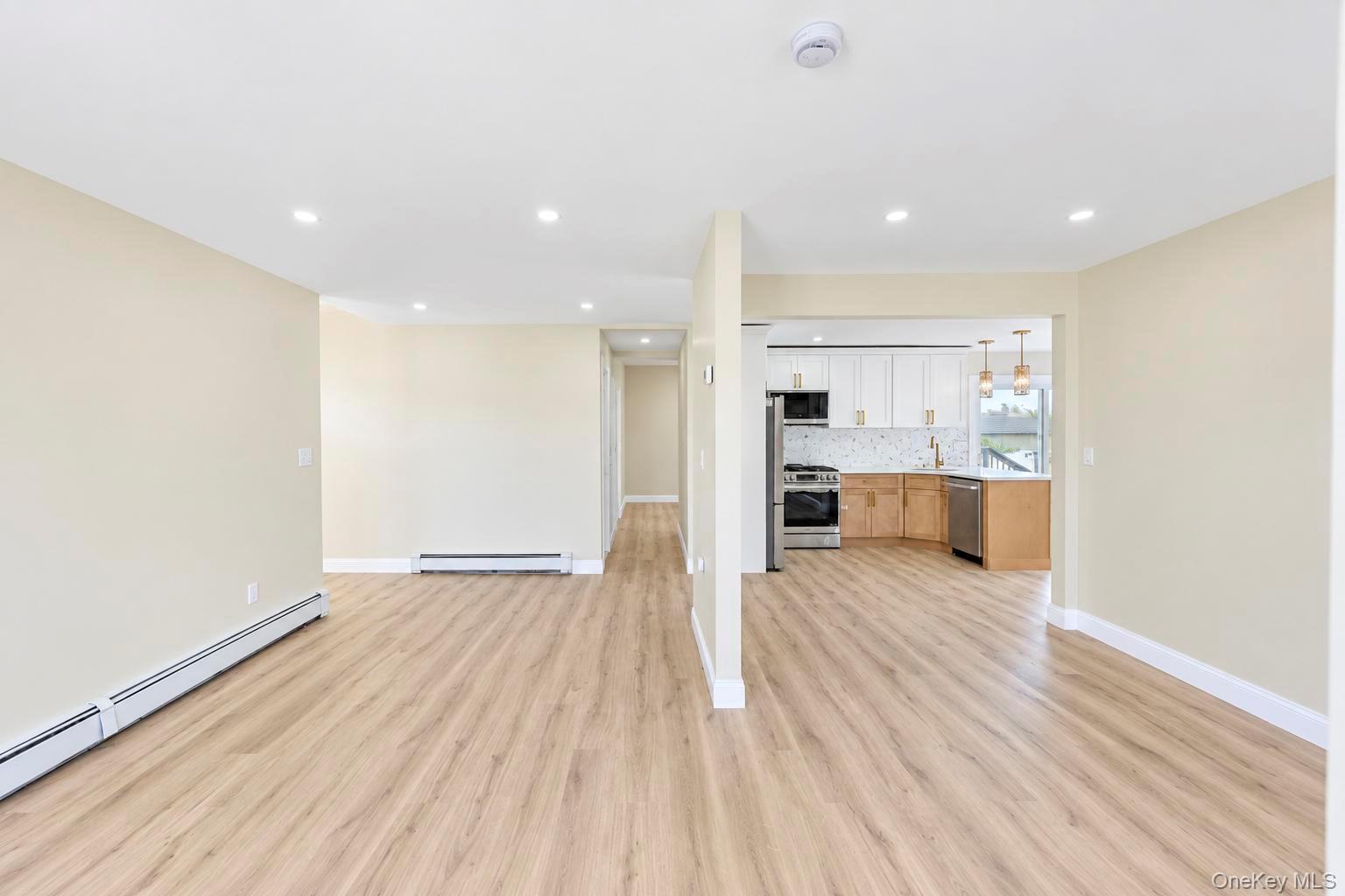 891 S Bay Street – For Sale photo 8