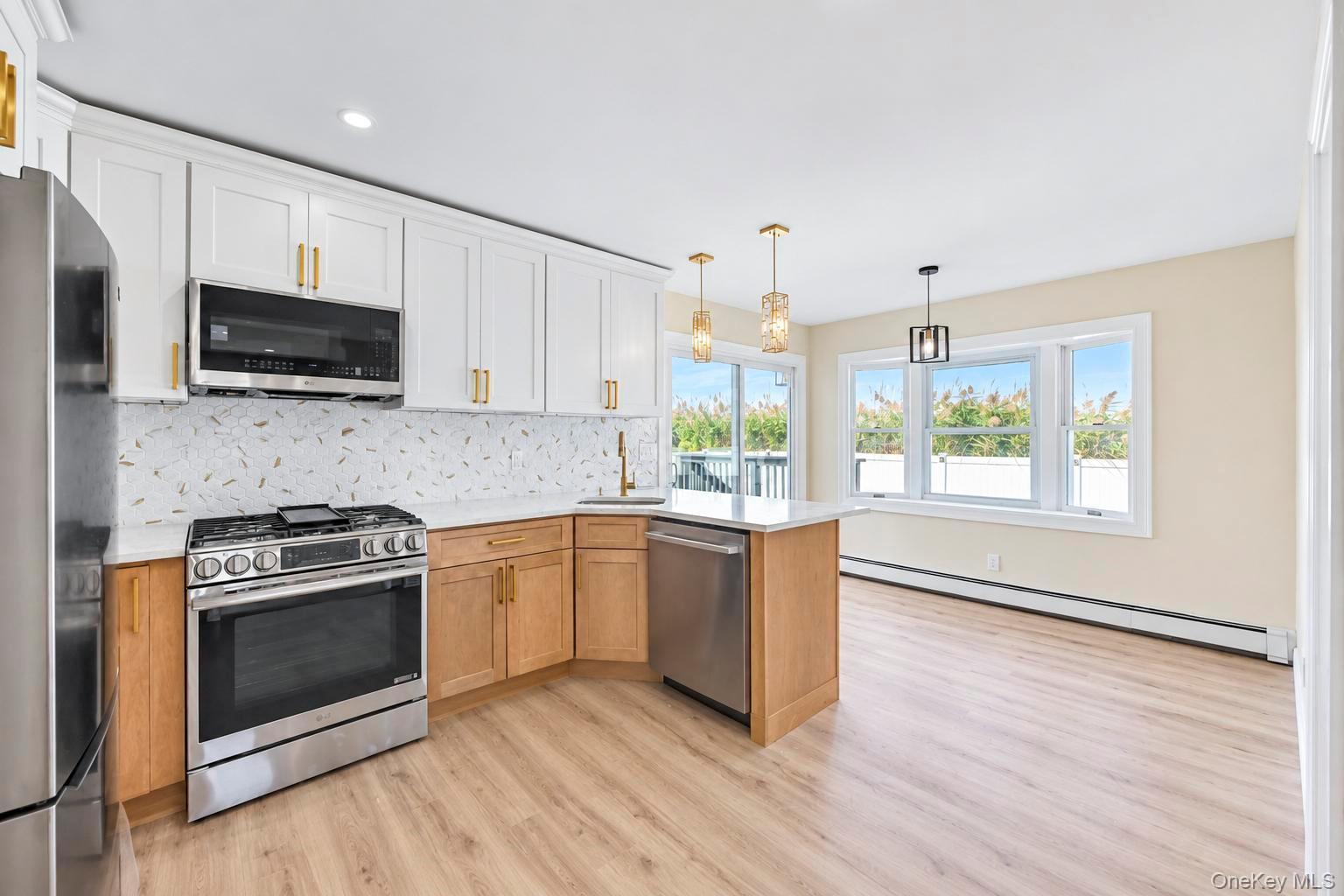 891 S Bay Street – For Sale photo 11