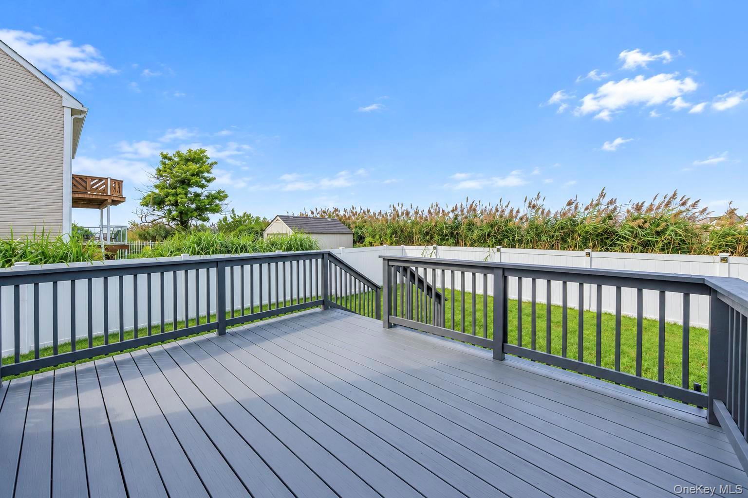 891 S Bay Street – For Sale photo 34